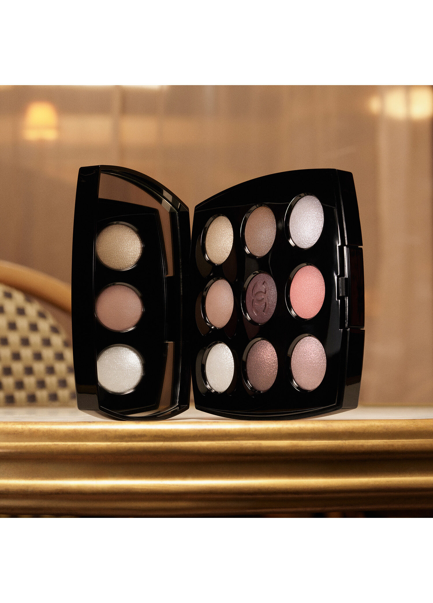 CHANEL - Les 9 Ombres - 587 The New Smoky 5,4g