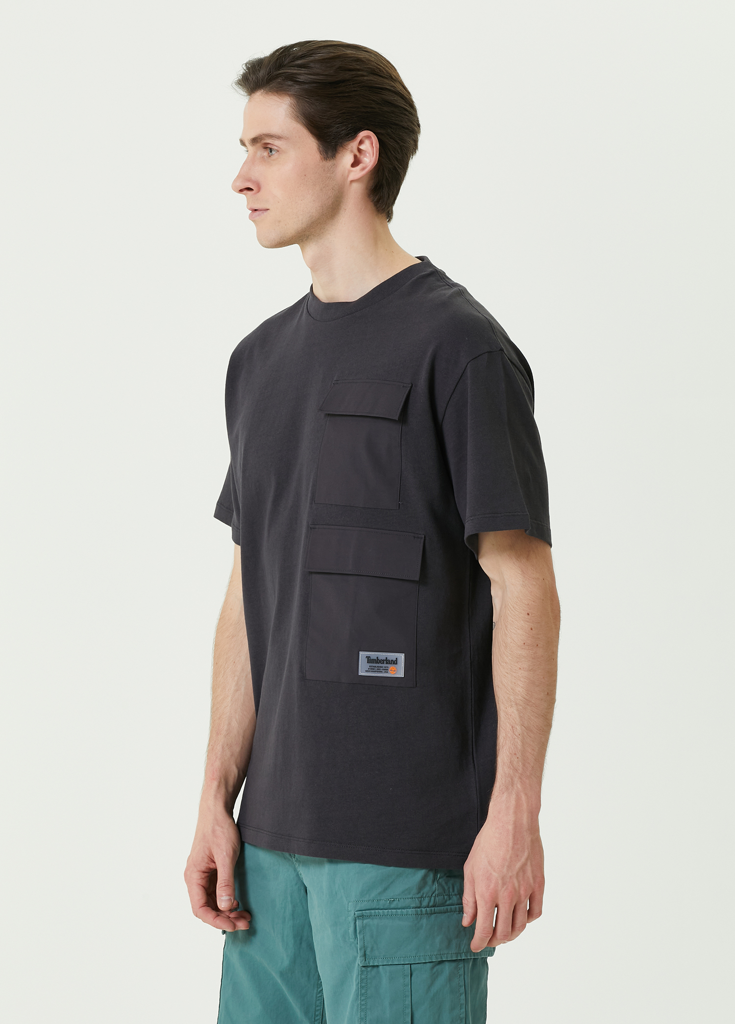 Beymen Siyah Çift Cep Detaylı T-shirt. 1 Beymen Siyah Çift Cep Detaylı T-shirt. 1
