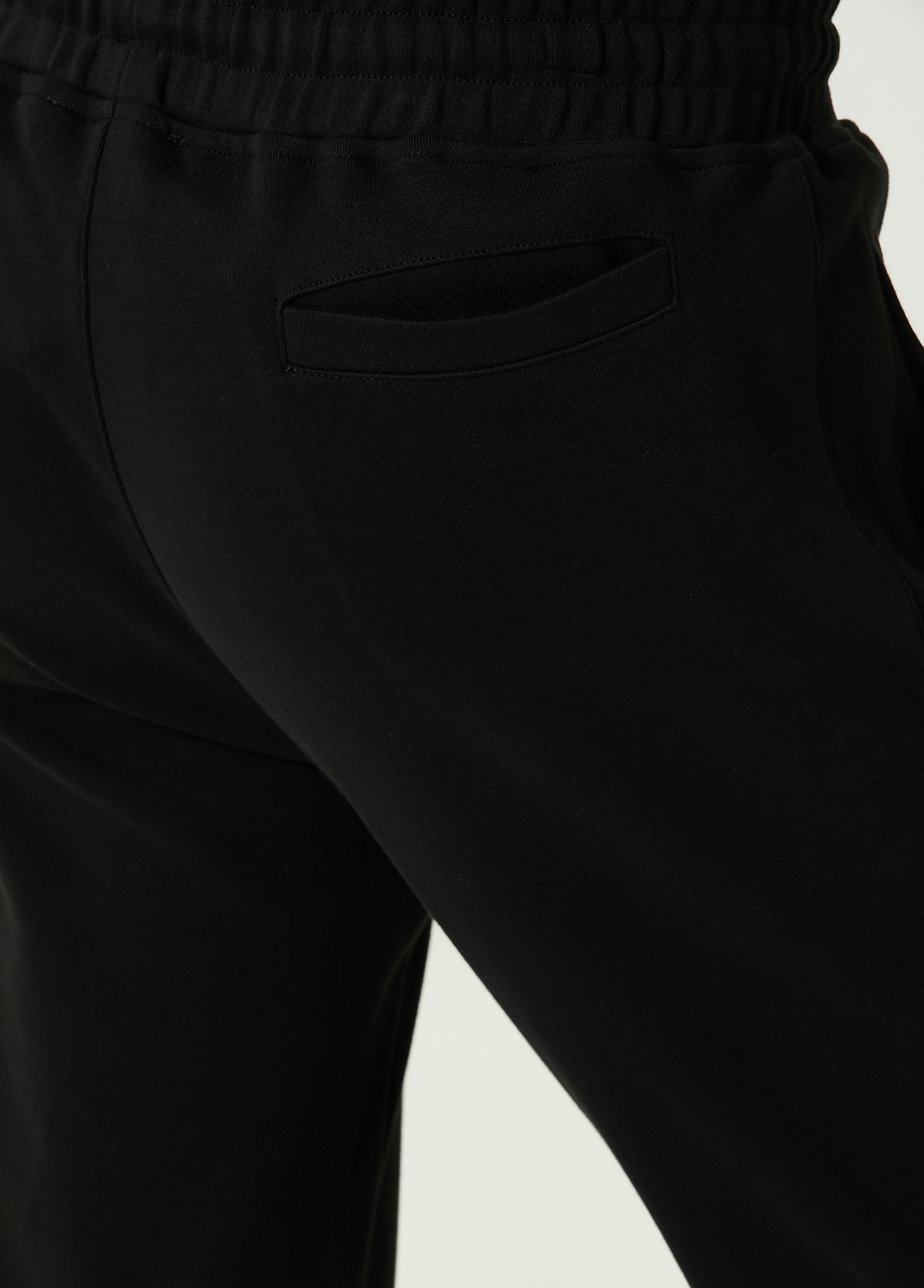 Beymen Siyah Beli Kordonlu Nervürlü Jogger Eşofman Altı. 4 Beymen Siyah Beli Kordonlu Nervürlü Jogger Eşofman Altı. 4