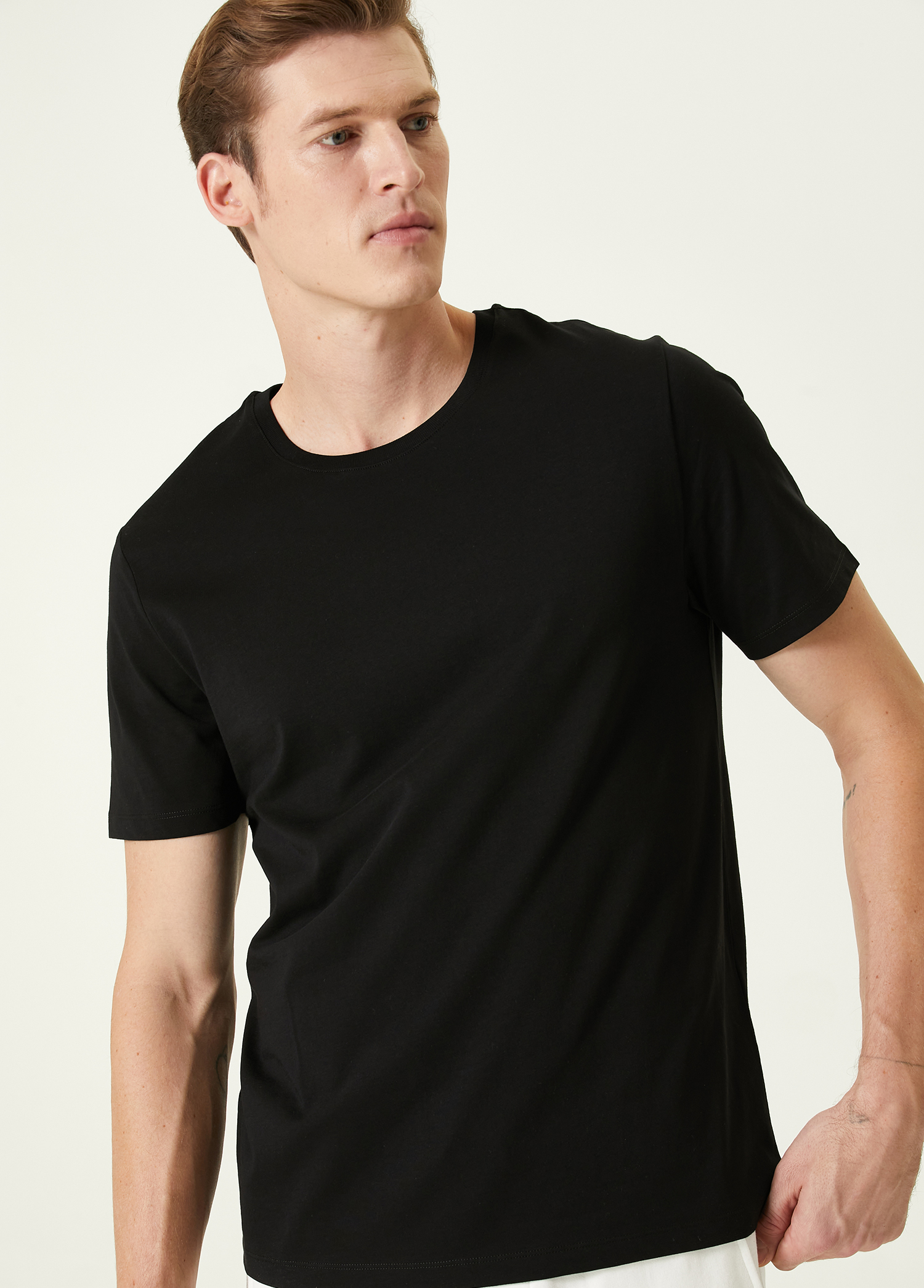 Siyah Basic T-shirt_2