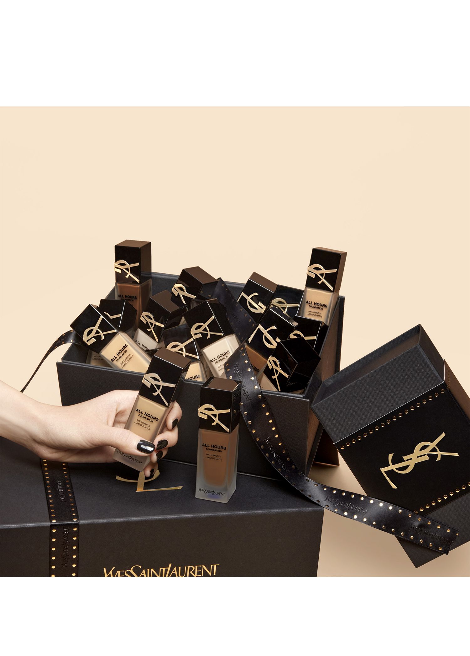 Yves Saint Laurent - All Hours Foundation DN3