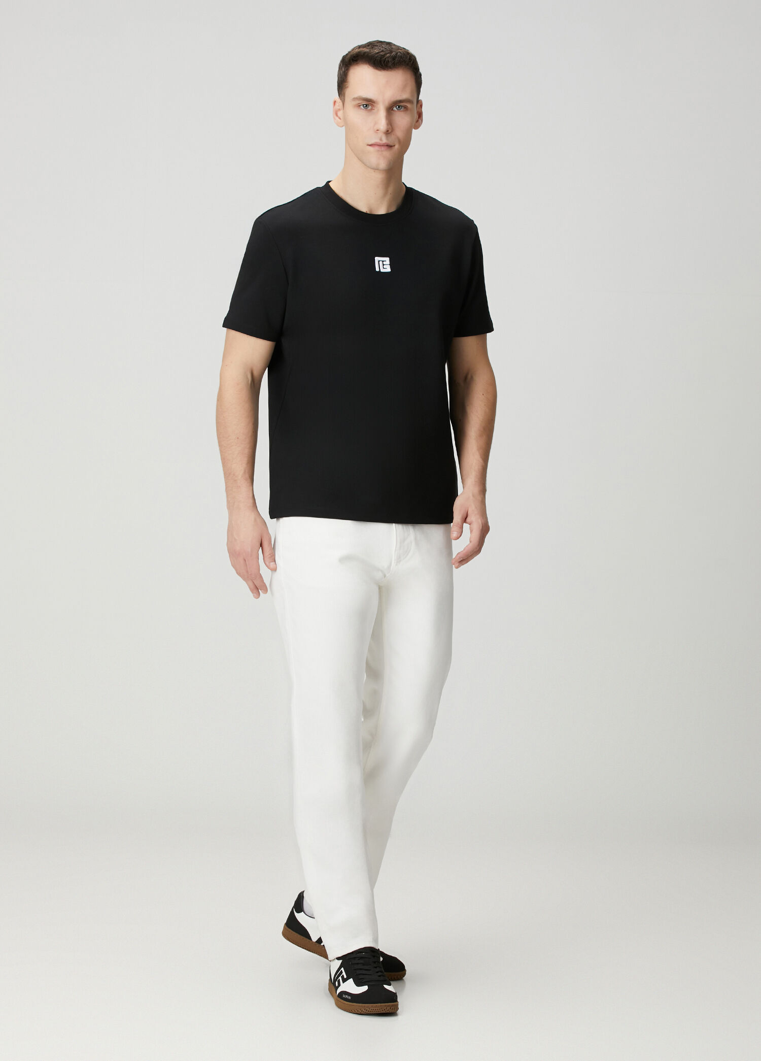 Balmain Siyah Erkek Siyah Logo Nakışlı T-shirt 1878898 | Beymen