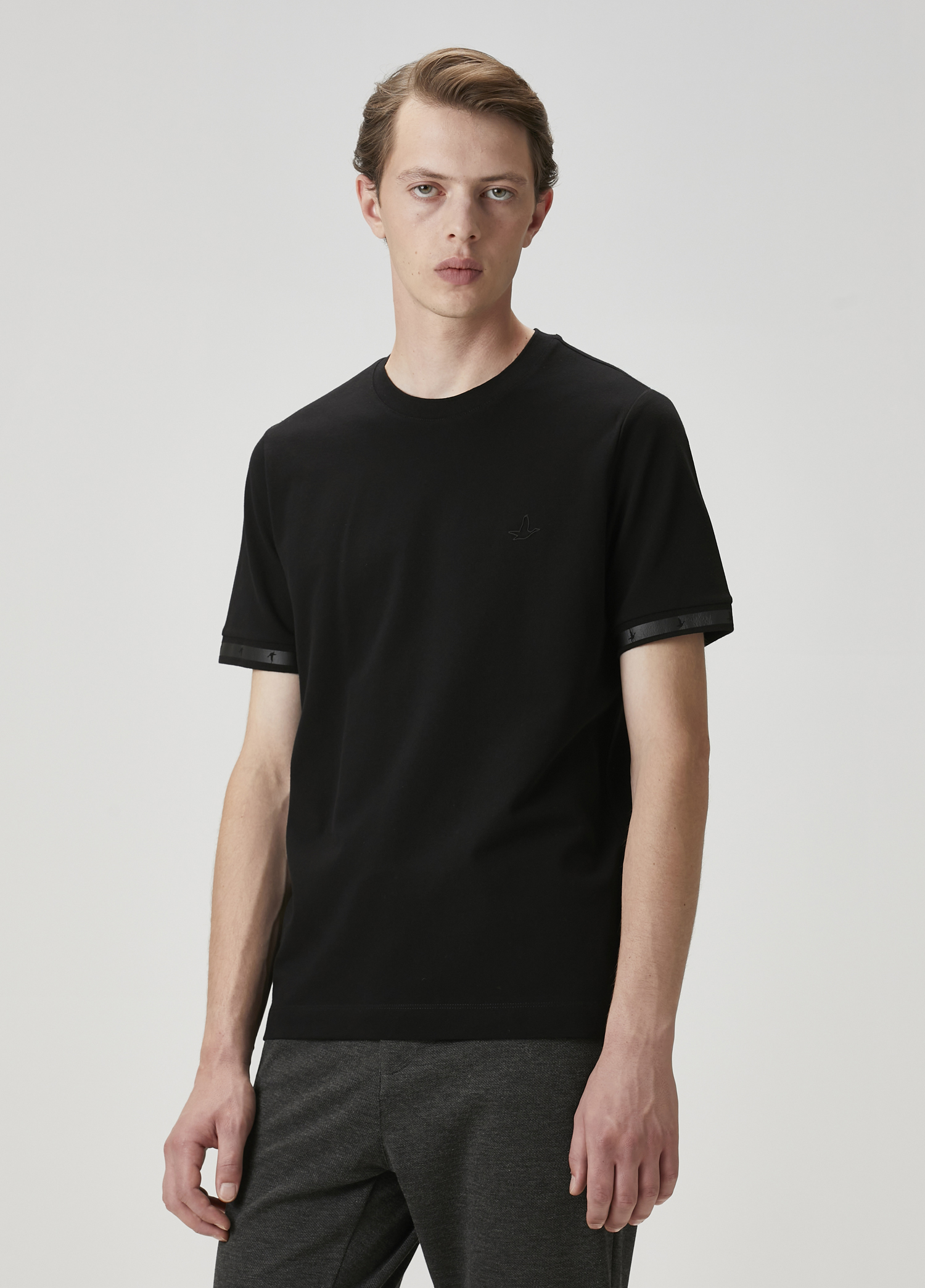 Siyah Logo Baskılı T-shirt_3