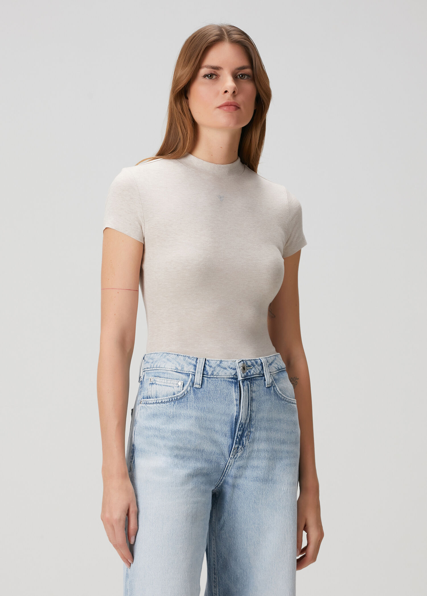 Mock Krem T-shirt