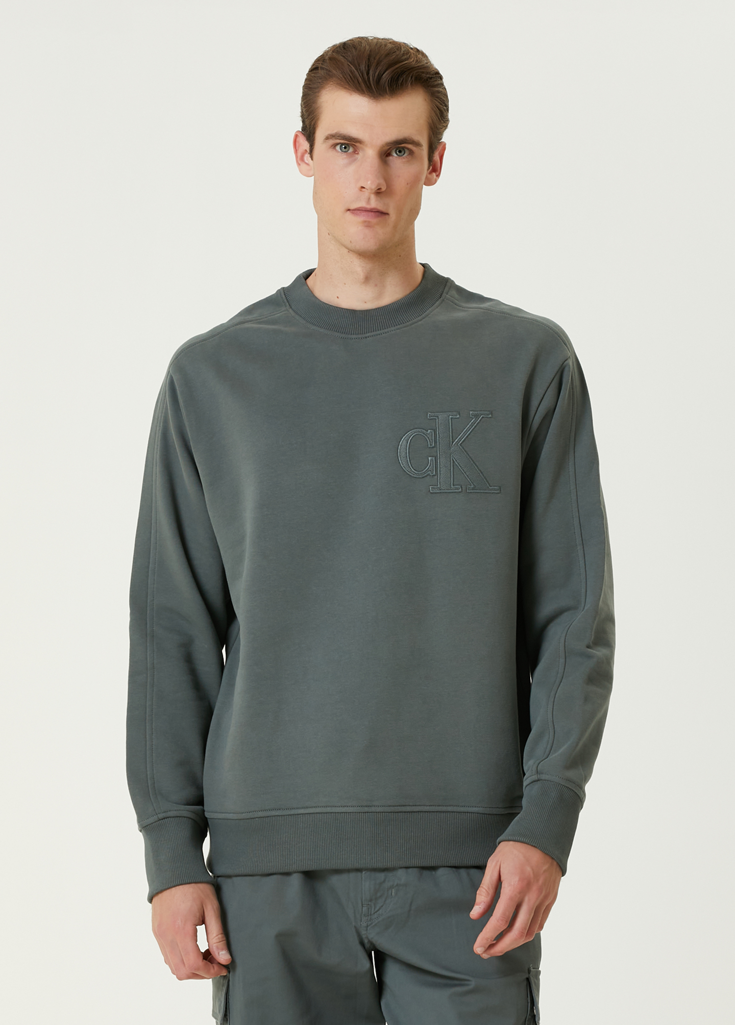 Gri Logo Detaylı Sweatshirt