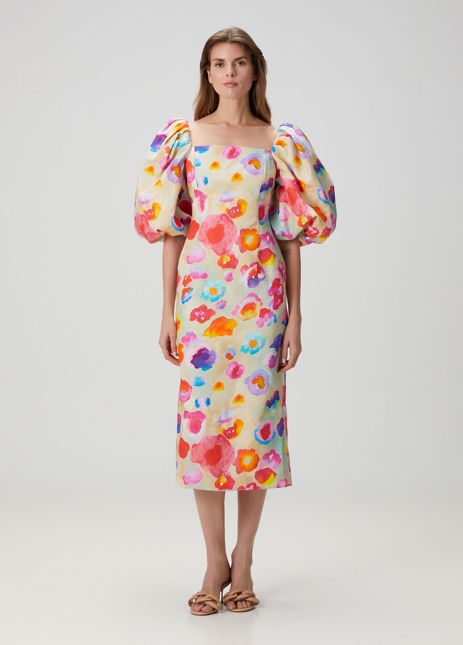 Resort Floral Çiçek Desenli Balon Kollu Kadın Midi Boy Elbise
