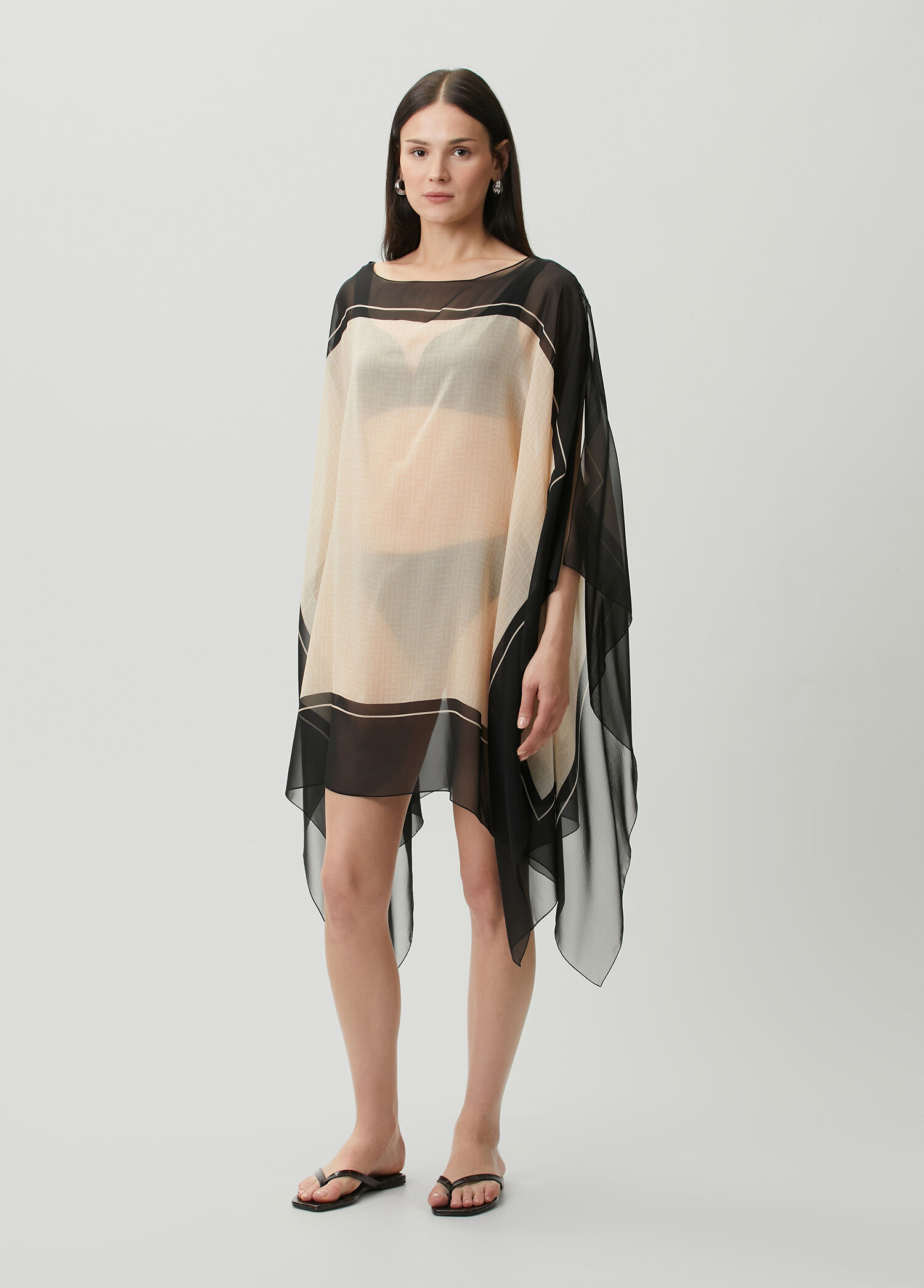 Ekru Siyah İpek Kaftan