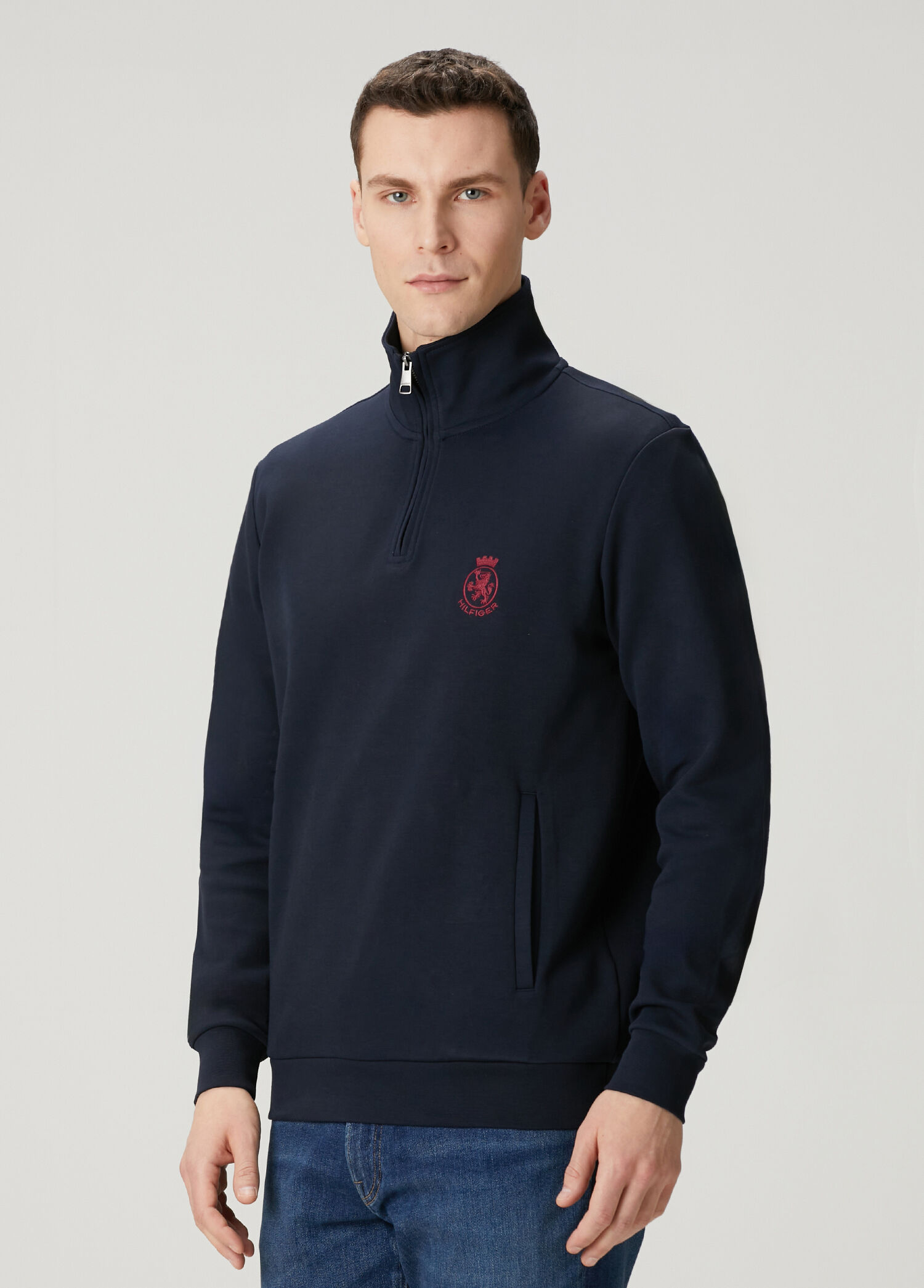 Mavi Yakası Fermuarlı Sweatshirt