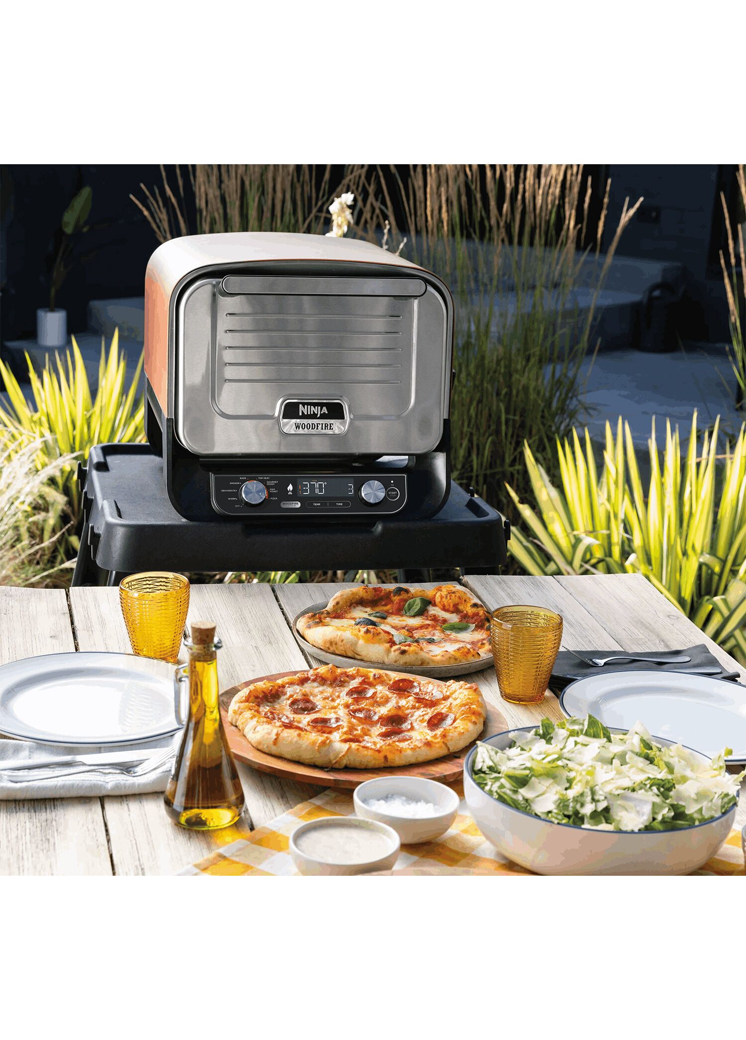 Ninja - Woodfire Artisan Pizza Maker ve BBQ Smoker Outdoor Ninja - Woodfire Artisan Pizza Maker ve BBQ Smoker Outdoor