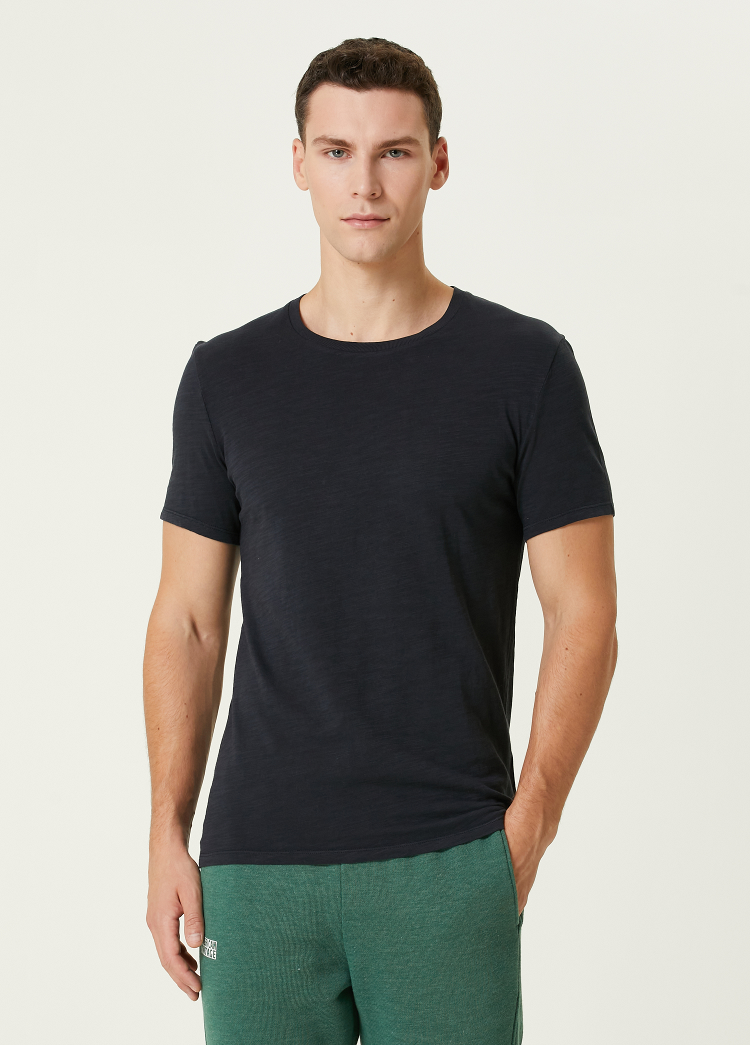 Bysapick Lacivert T-shirt