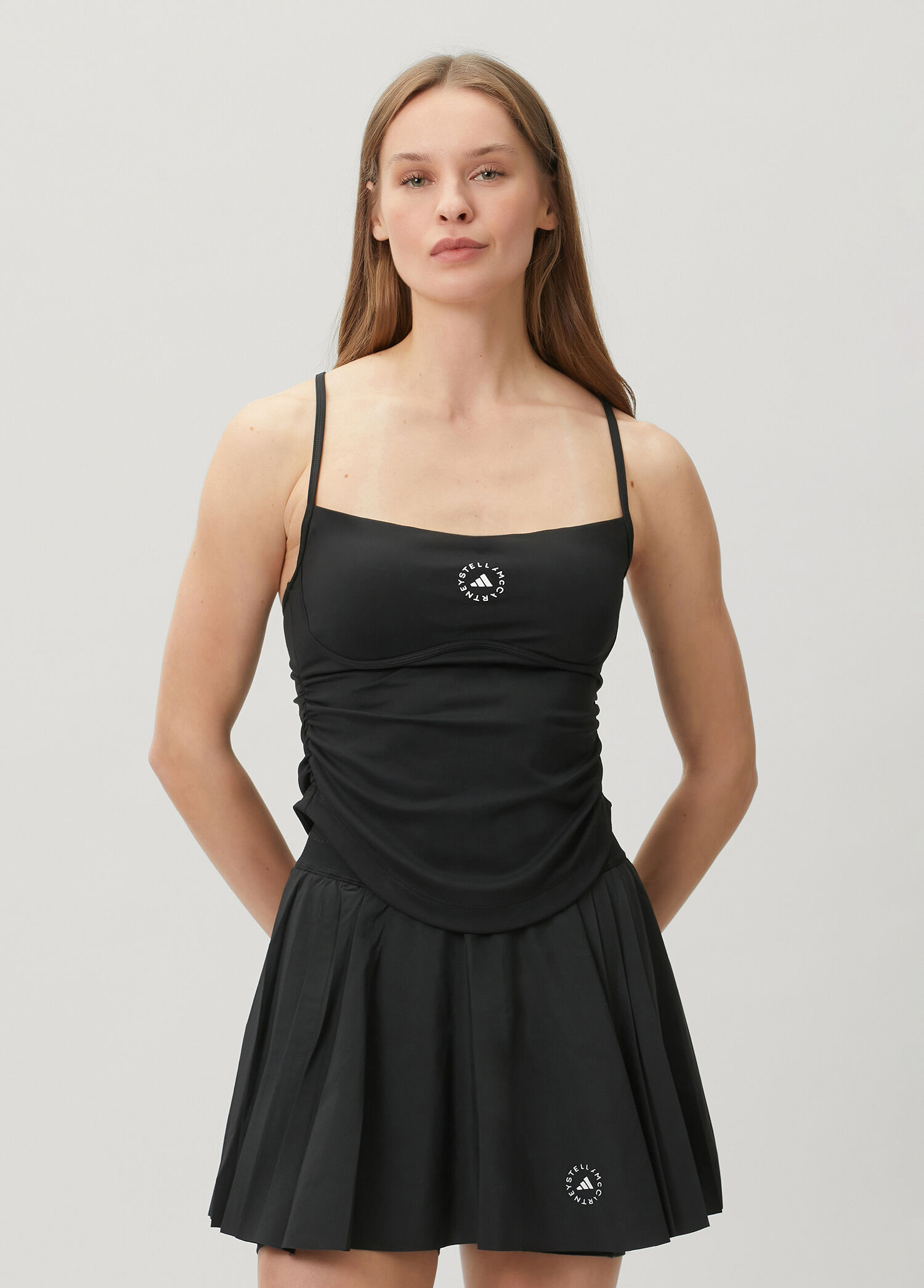 by Stella Mccartney Studio Siyah Kısa Üst