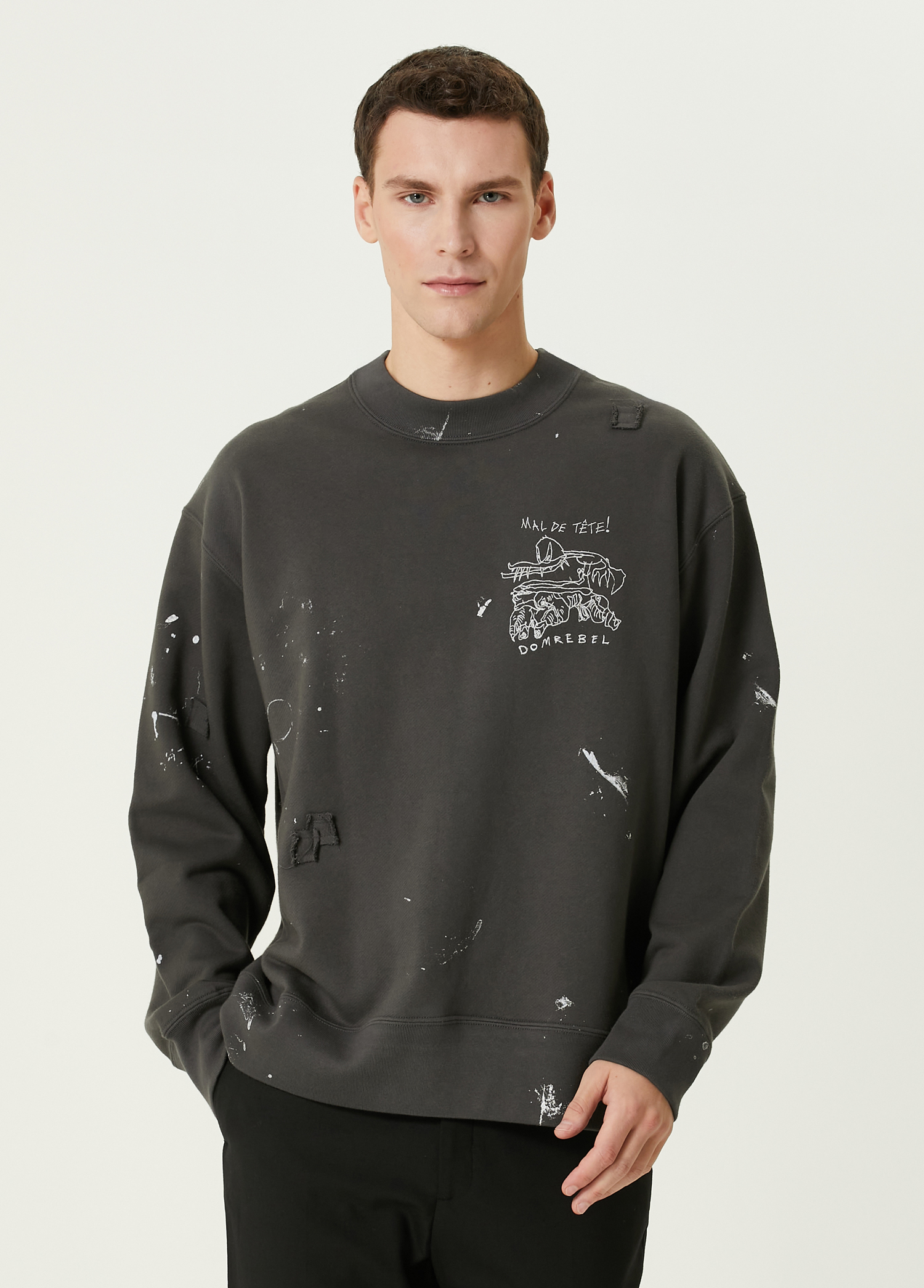 Siyah Figür Baskılı Sweatshirt