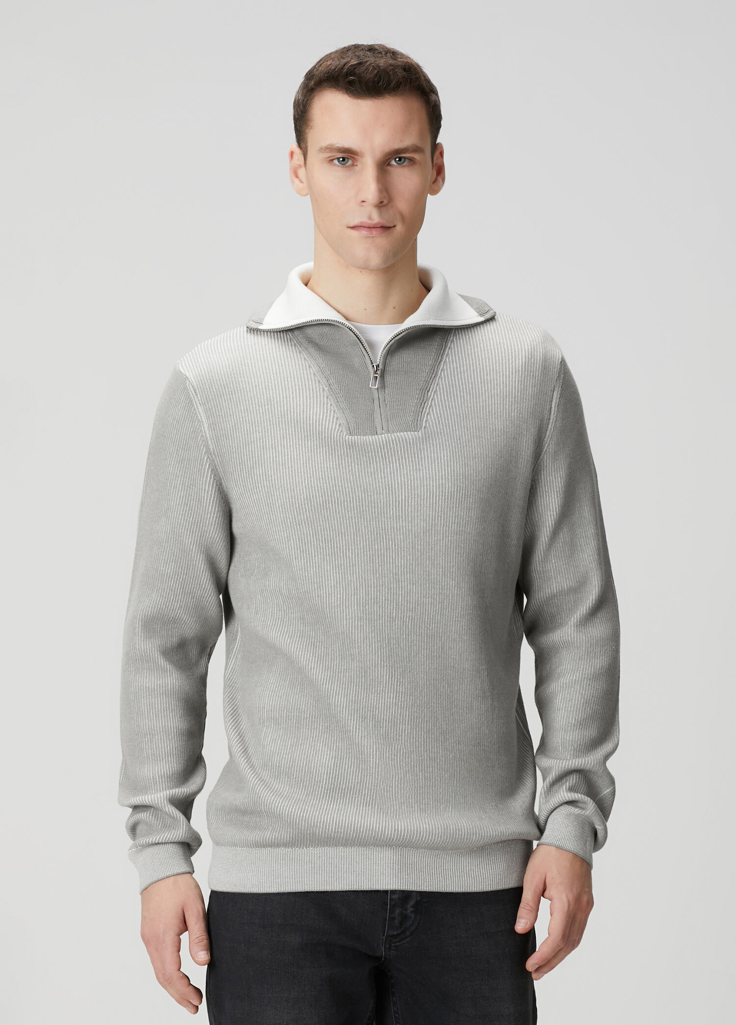 Light Grey Zippered Bicolor Sweater
