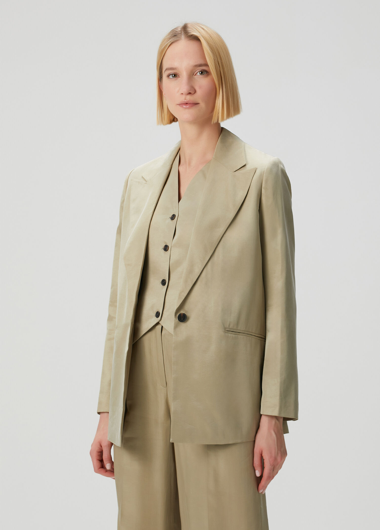 Averie Relaxed Fit Bej blazer