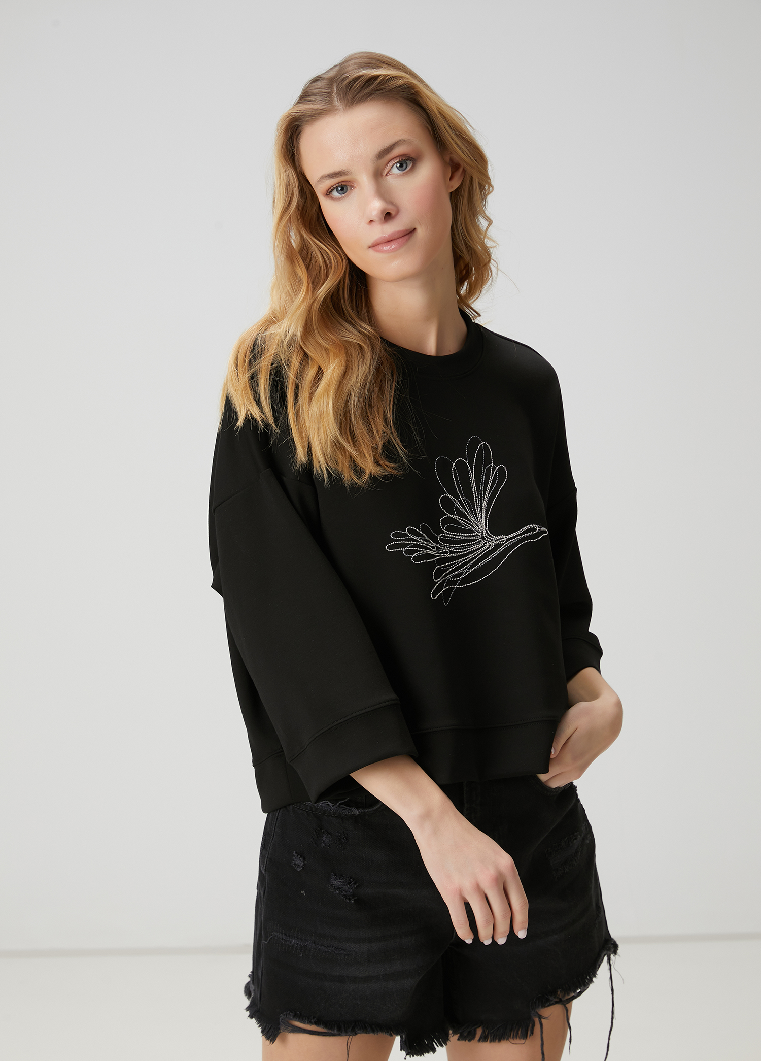 Siyah Zincir Logolu Sweatshirt_3