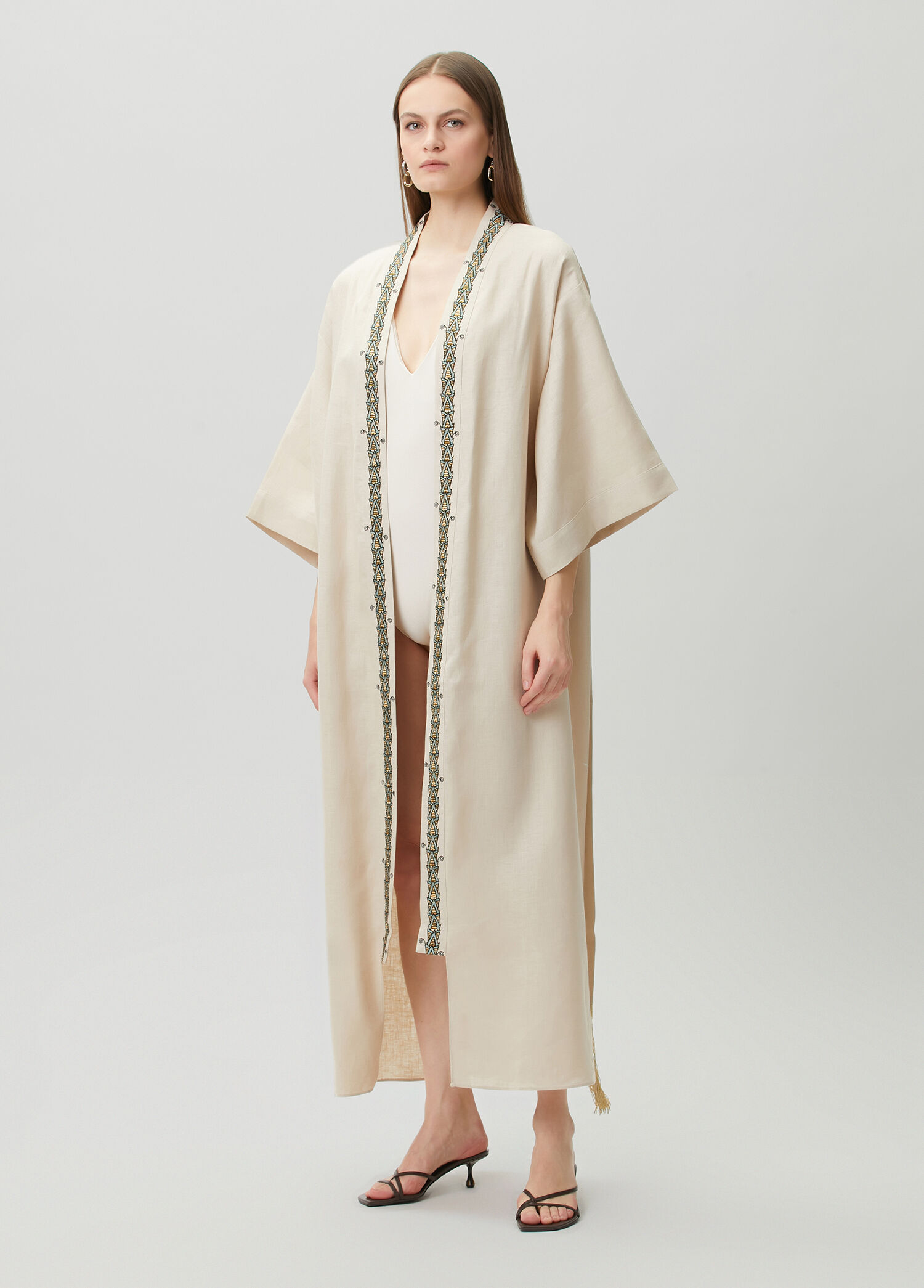 Jilda Alora Krem Keten Kimono