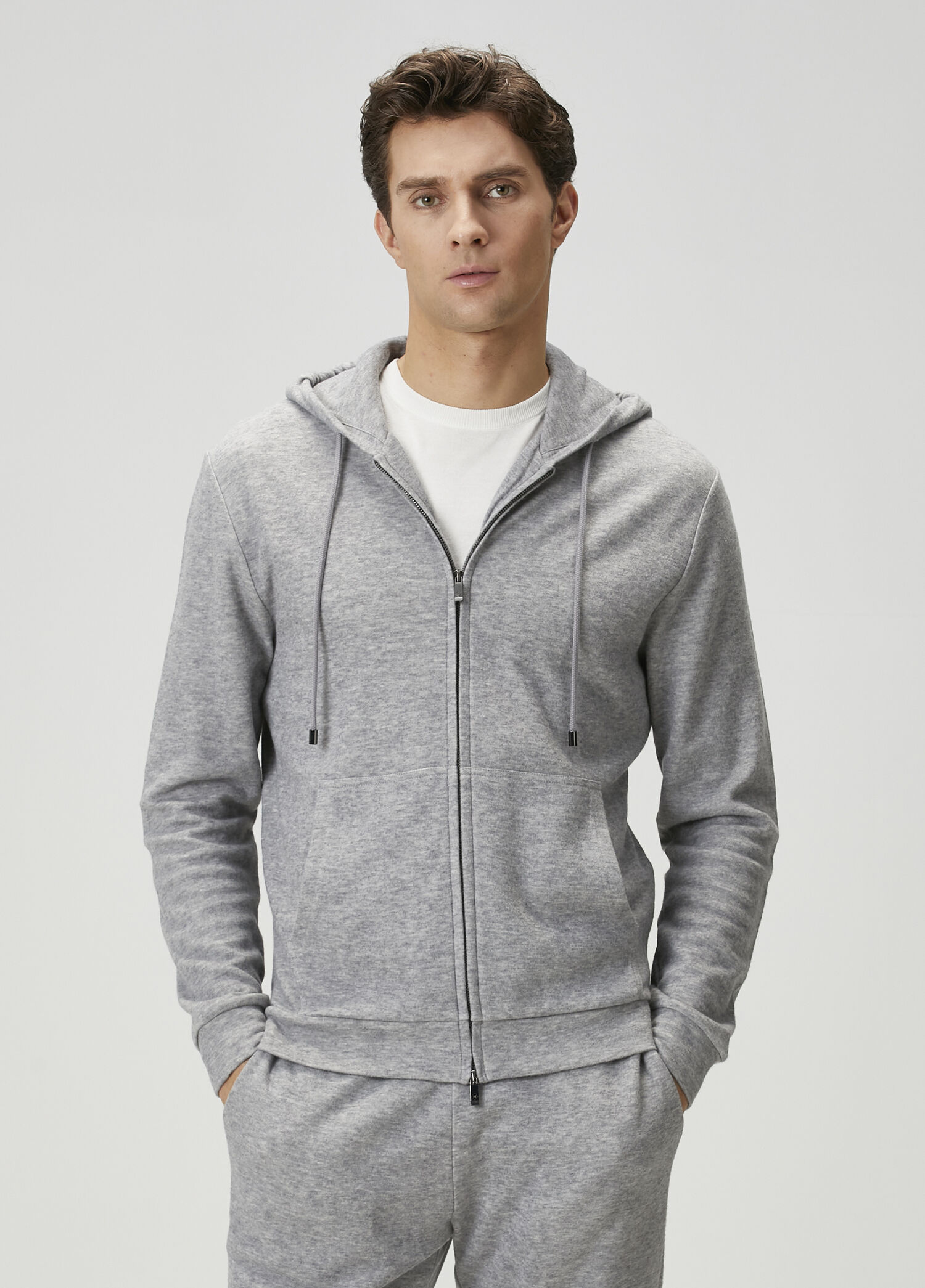 Gri Kapüşonlu Sweatshirt