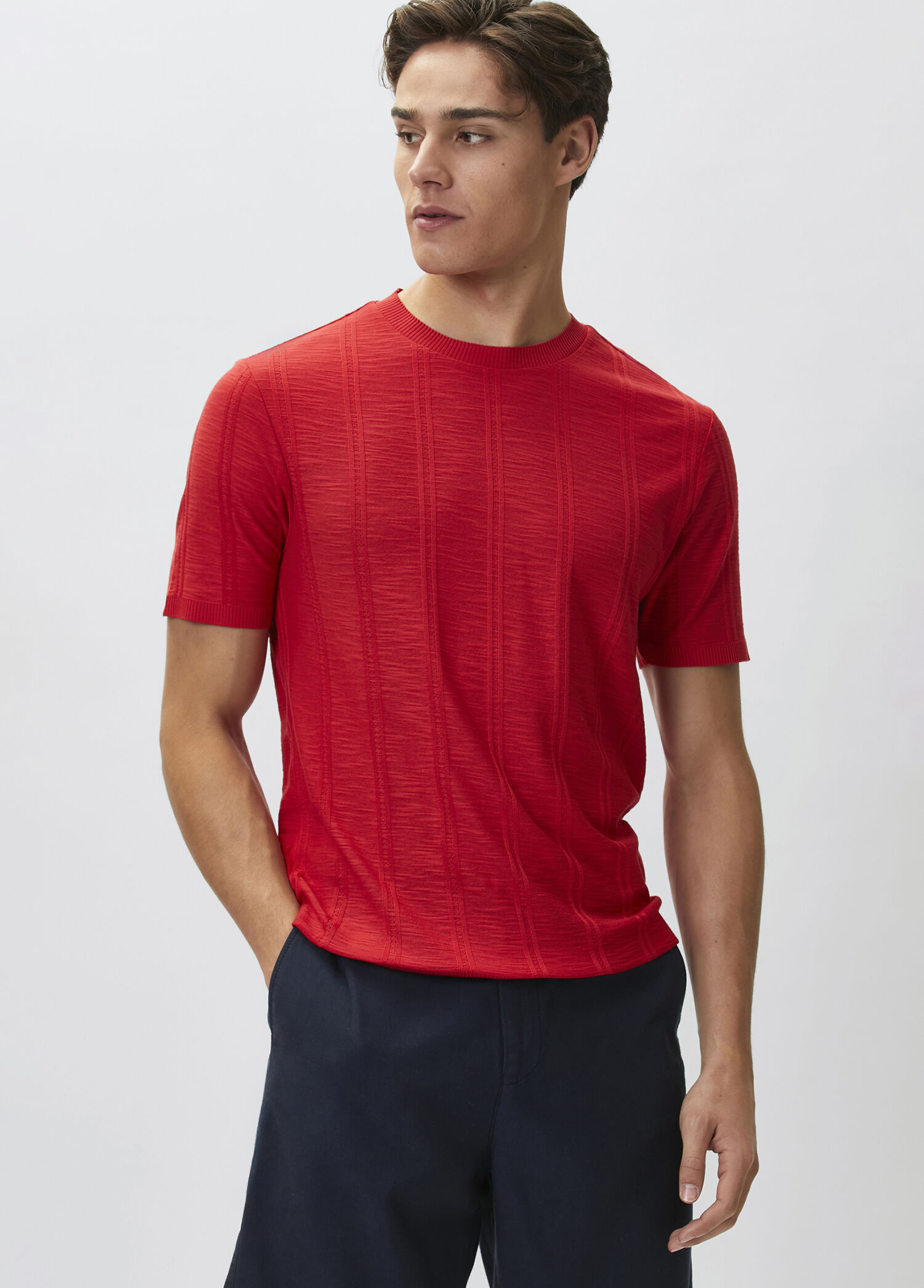 Kırmızı Desenli T-shirt