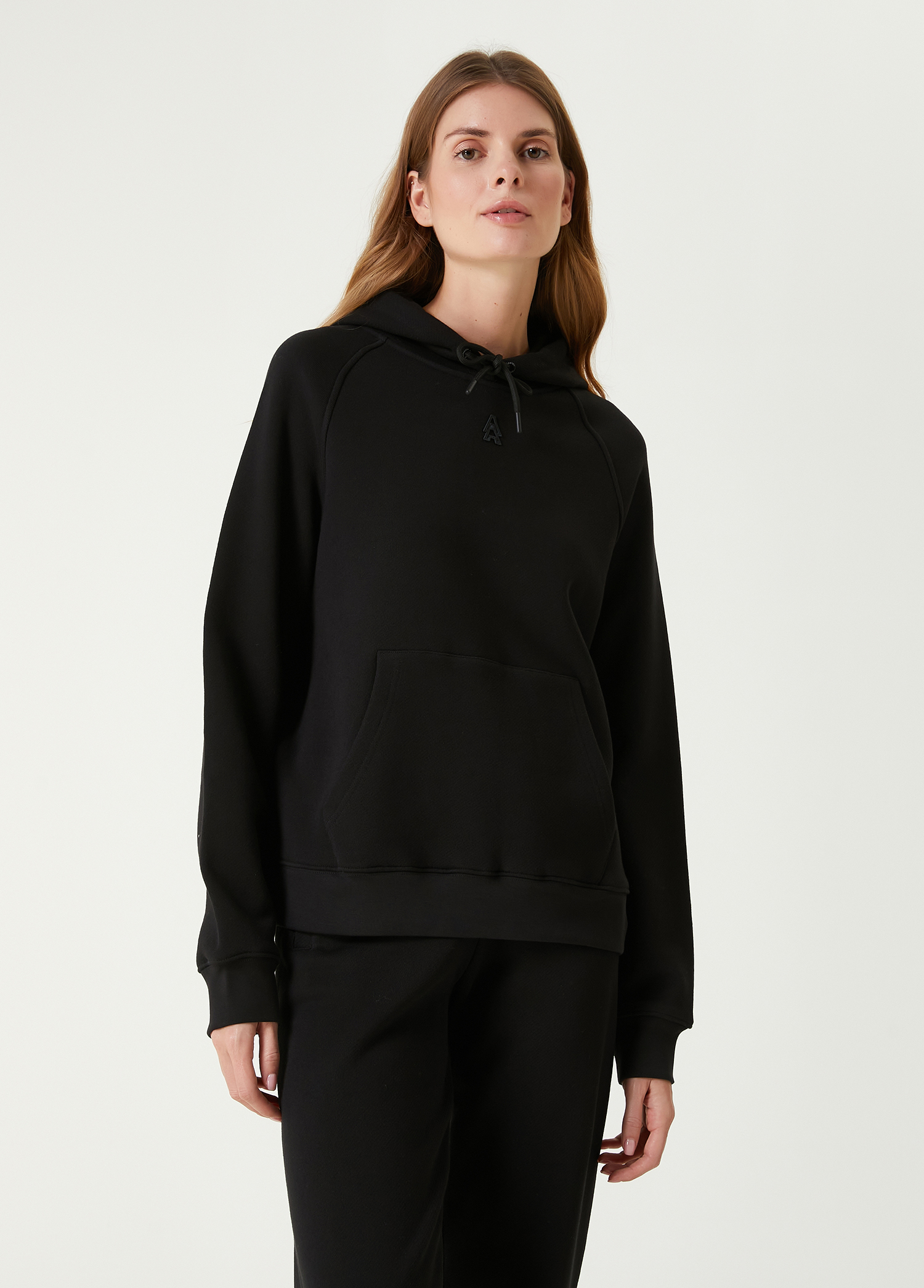 Siyah Kapüşonlu Sweatshirt