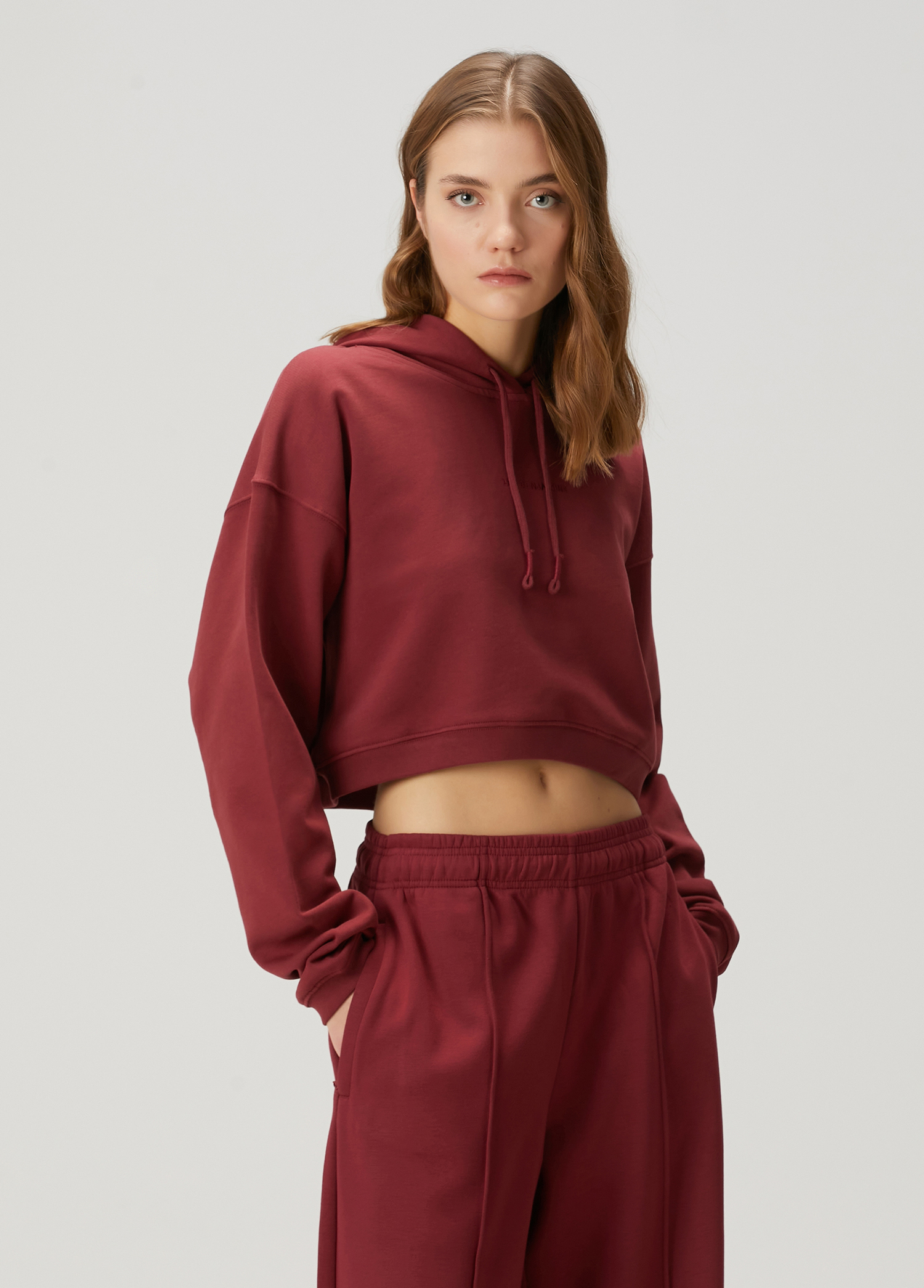 Bordo Kapüşonlu Crop Sweatshirt