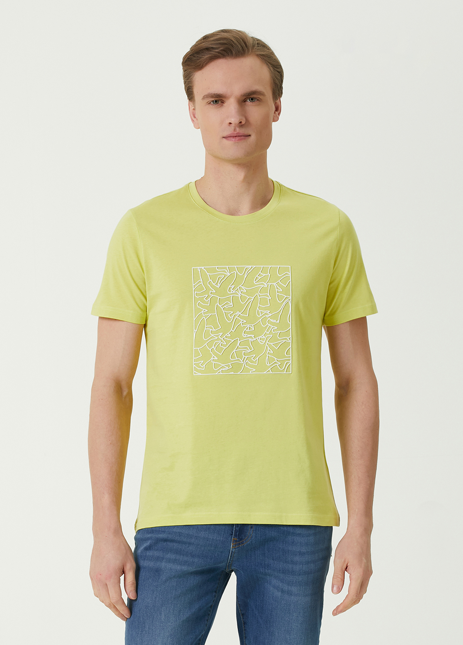 Sarı Kontrast Monogram Baskılı T-shirt