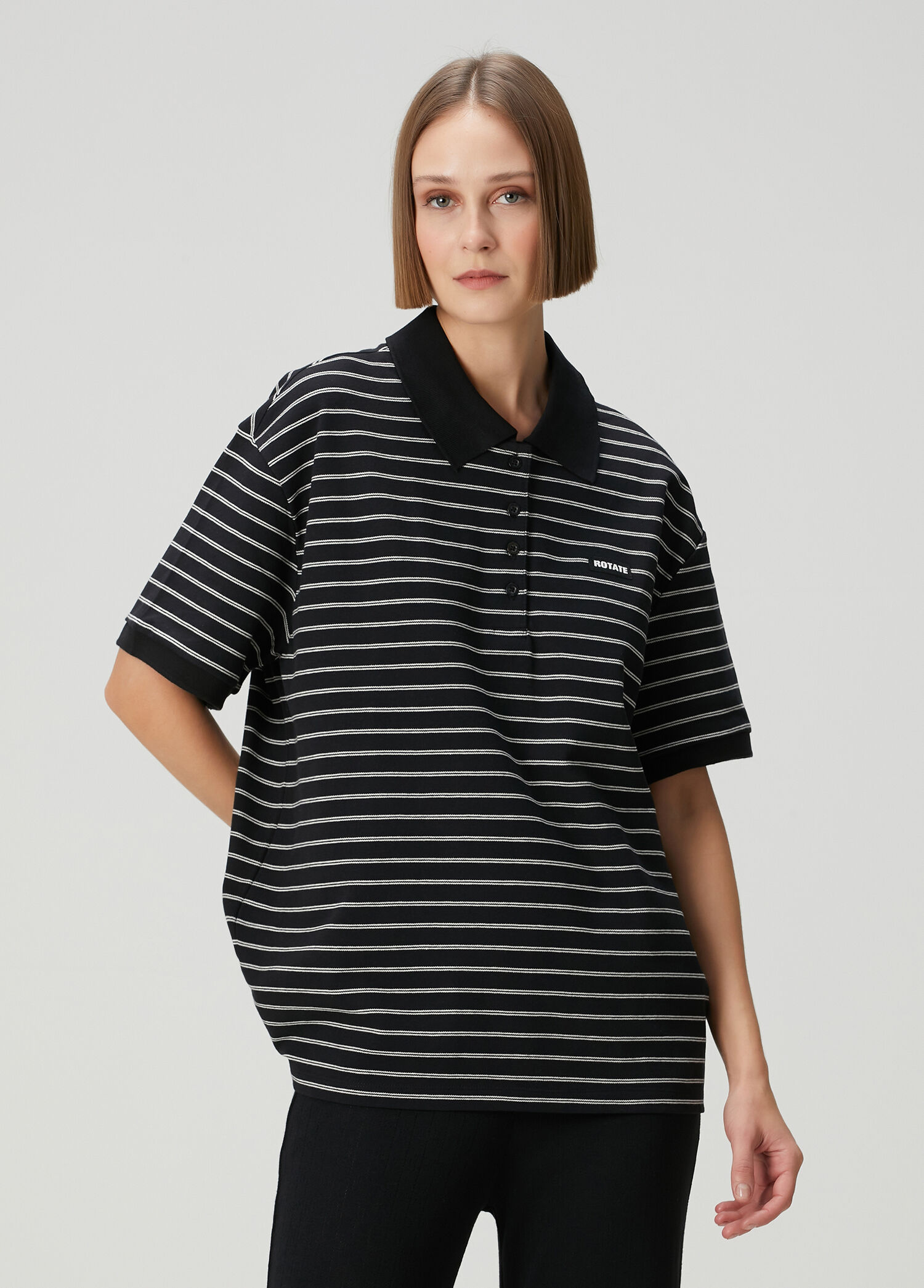 Siyah Beyaz Polo Yaka Organik Pamuk T-shirt