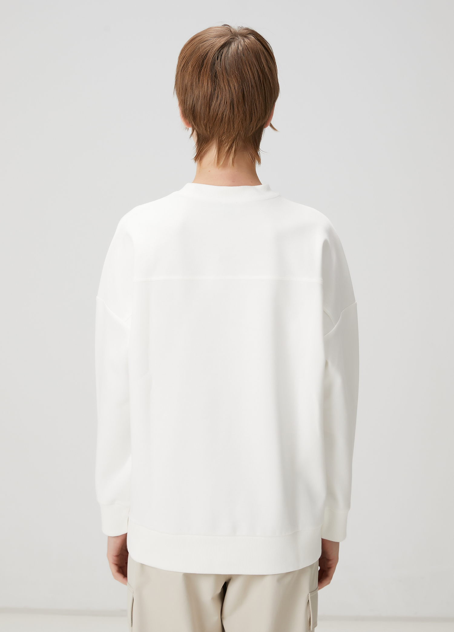 Beyaz Logo Nakışlı Sweatshirt_4