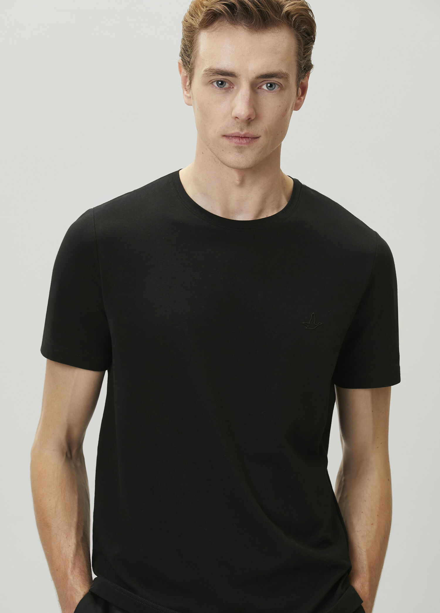 Siyah Regular Fit Elastanlı Basic T-shirt