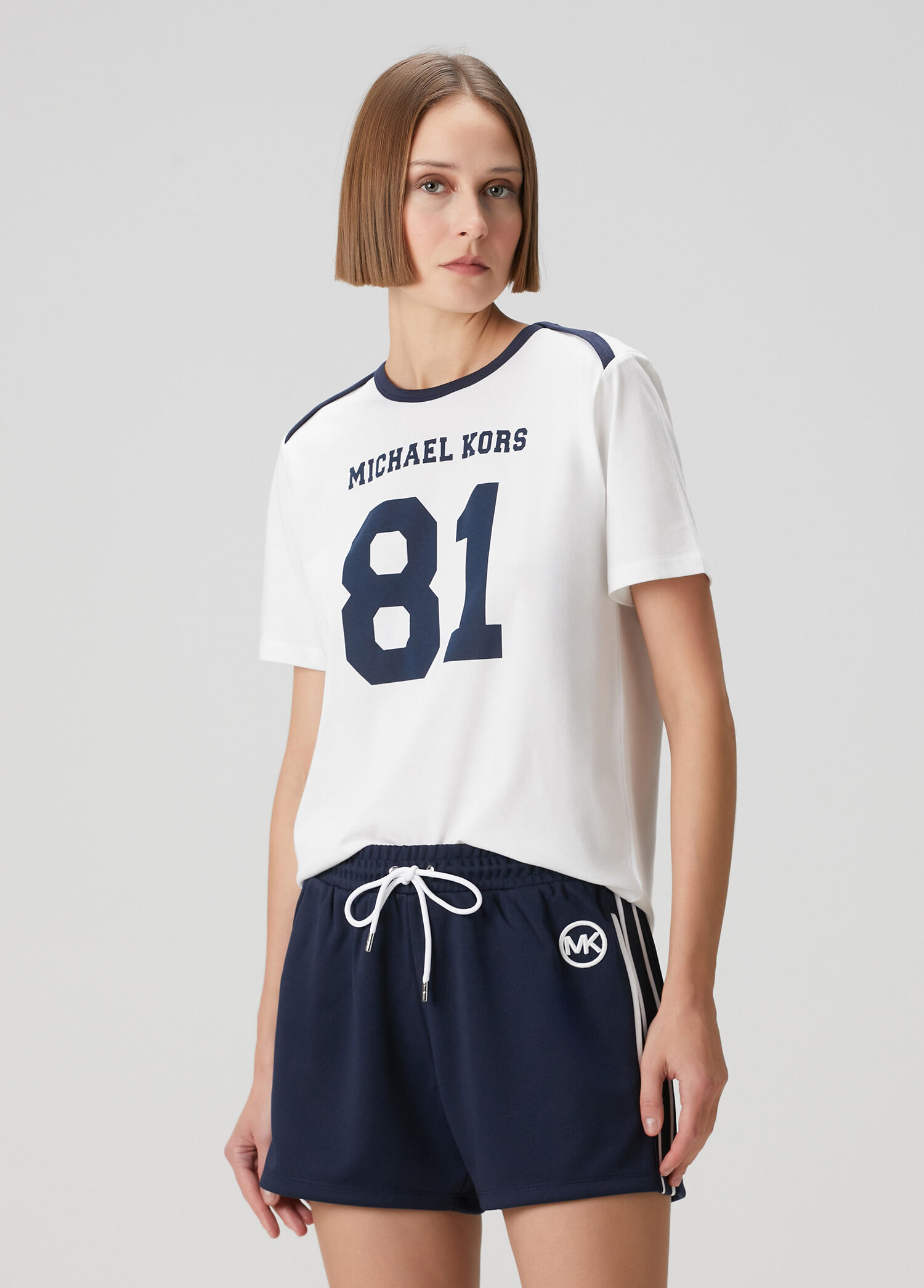 Lacivert Beyaz Logolu T-shirt