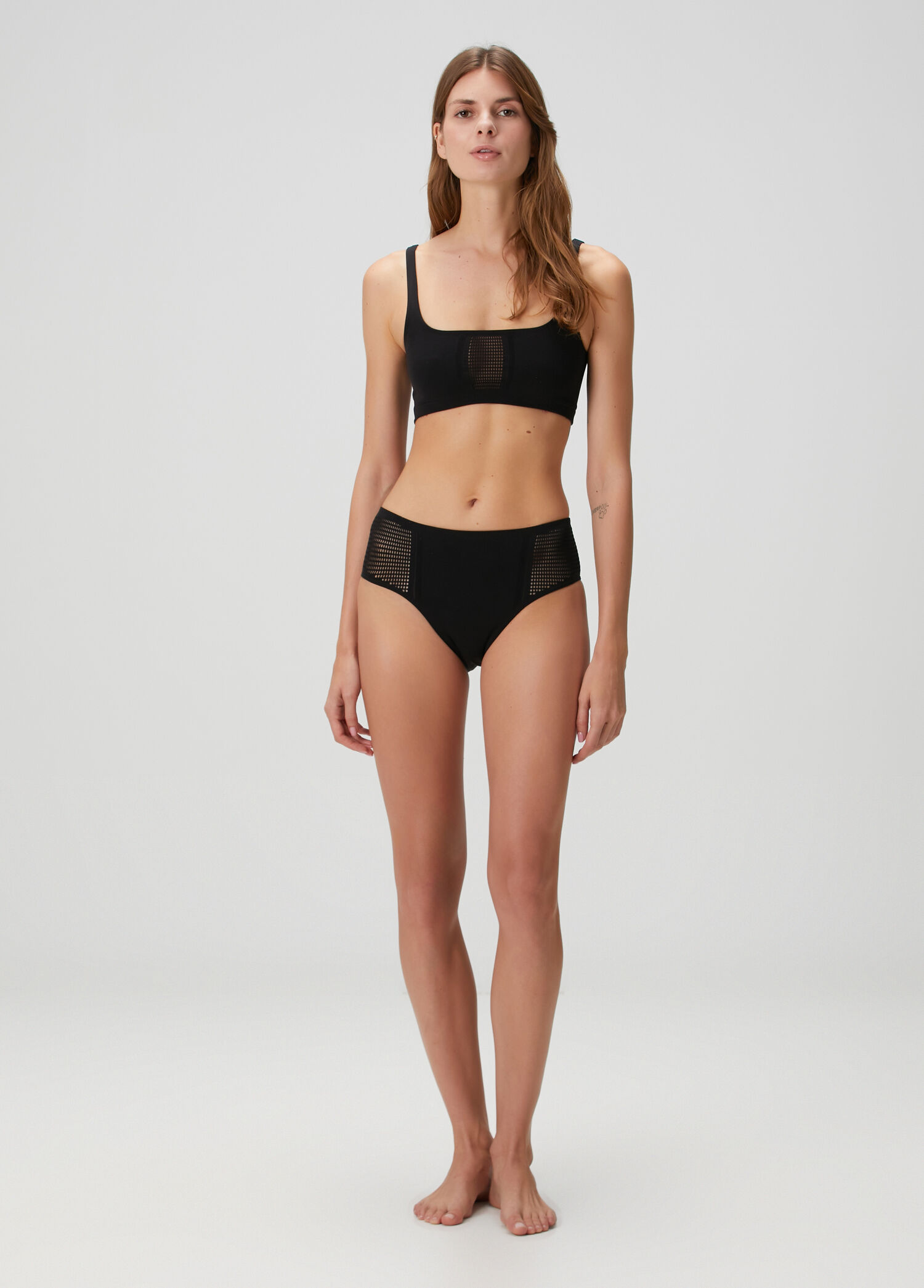 Siyah Bikini Altı
