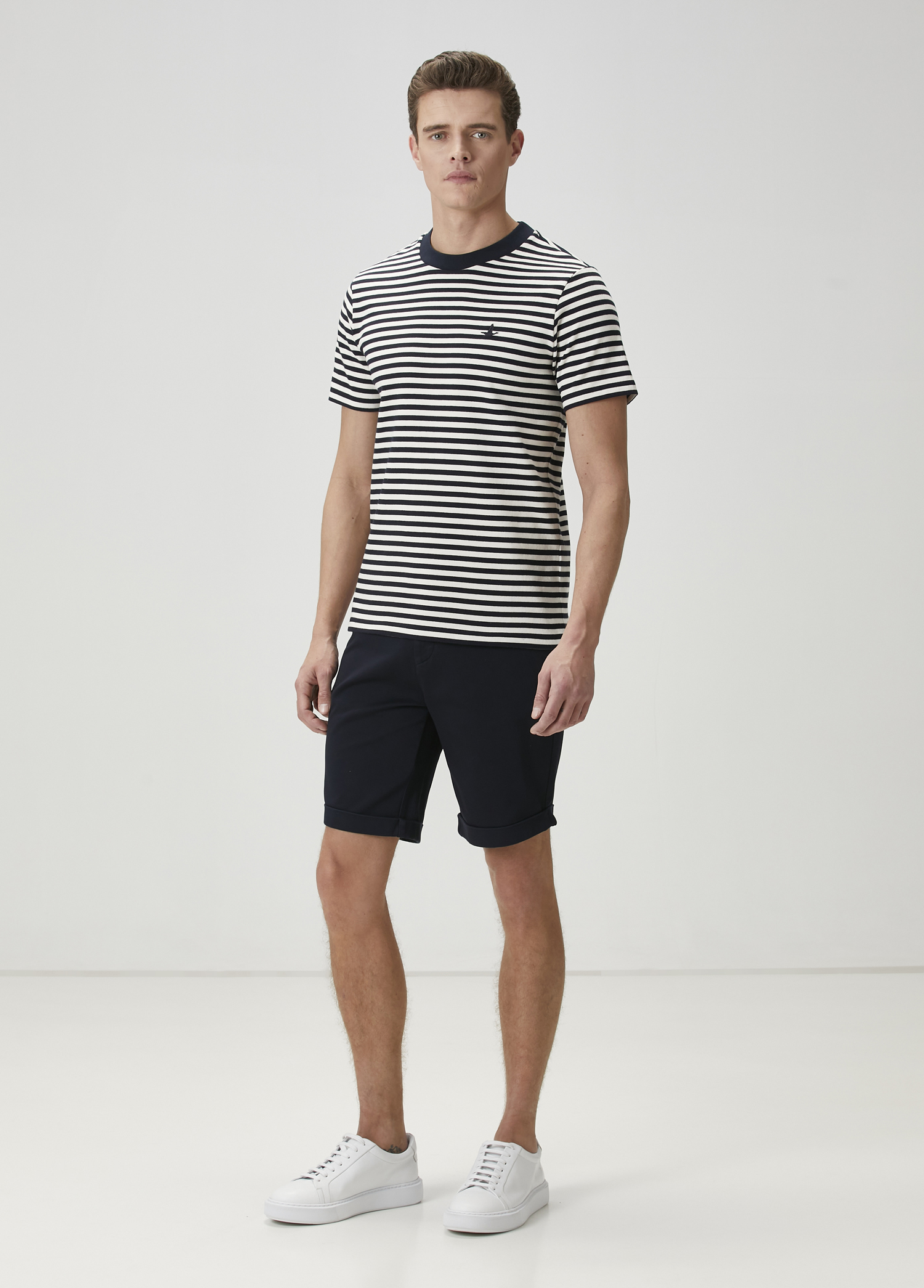 Lacivert Beyaz Çizgili T-shirt_2