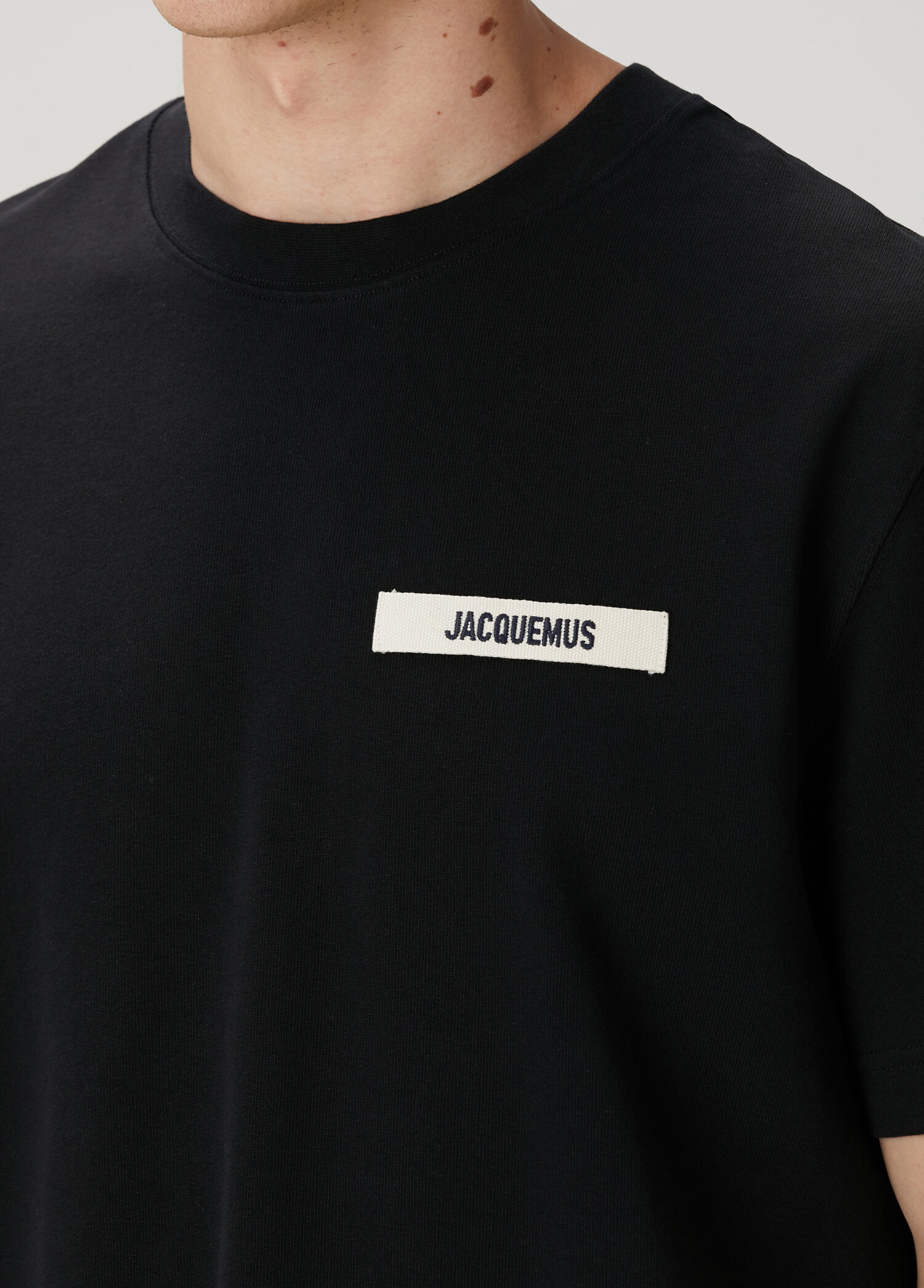 Jacquemus Siyah Erkek Gros Grain Siyah Logo Patchli T-shirt