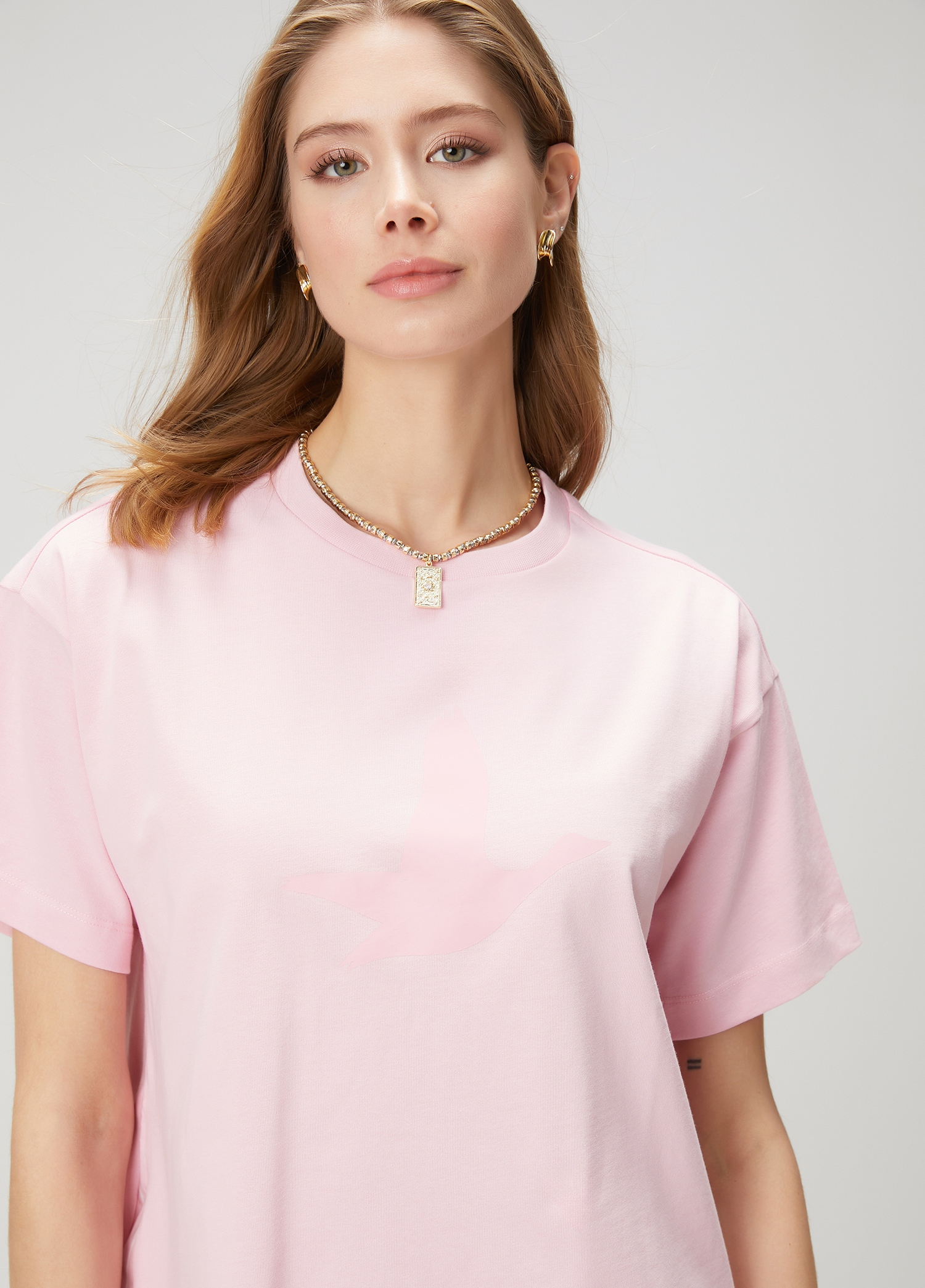 Pembe Logo Detaylı Mini Elbise_1
