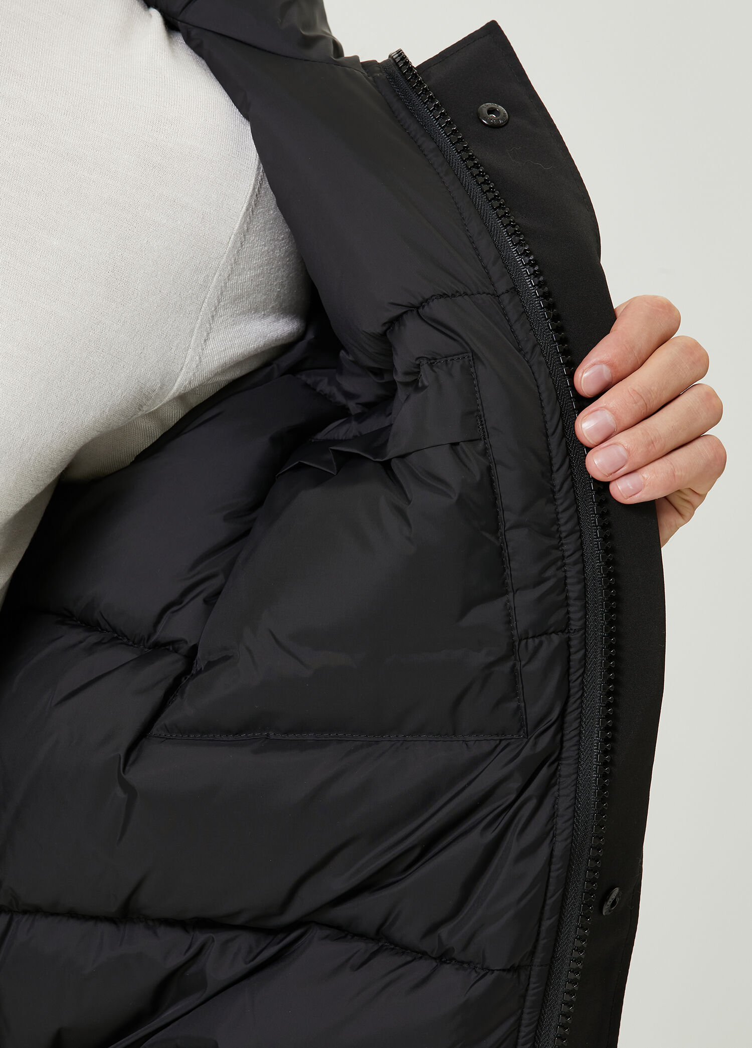 Beymen Chilliwack Siyah Kapüşonlu Bomber Mont. 6