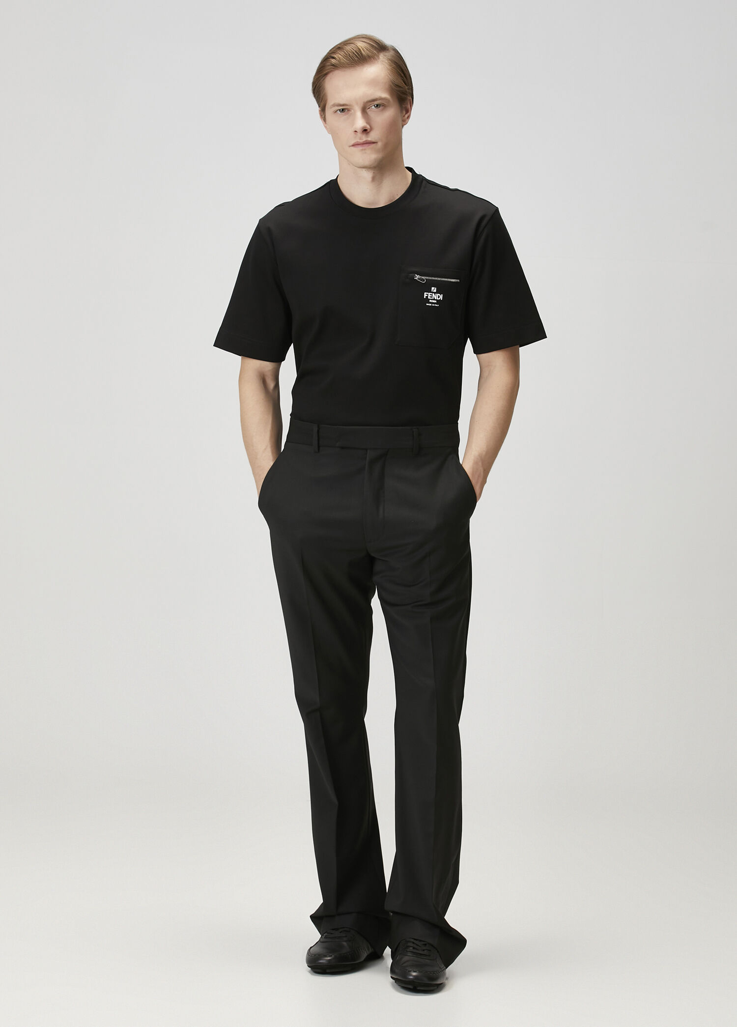 1145【ヴィンテージ】FENDI maglia クロップドTシャツ ブラック FENDI - 1145【ヴィンテージ】FENDI maglia クロップドTシャツ
