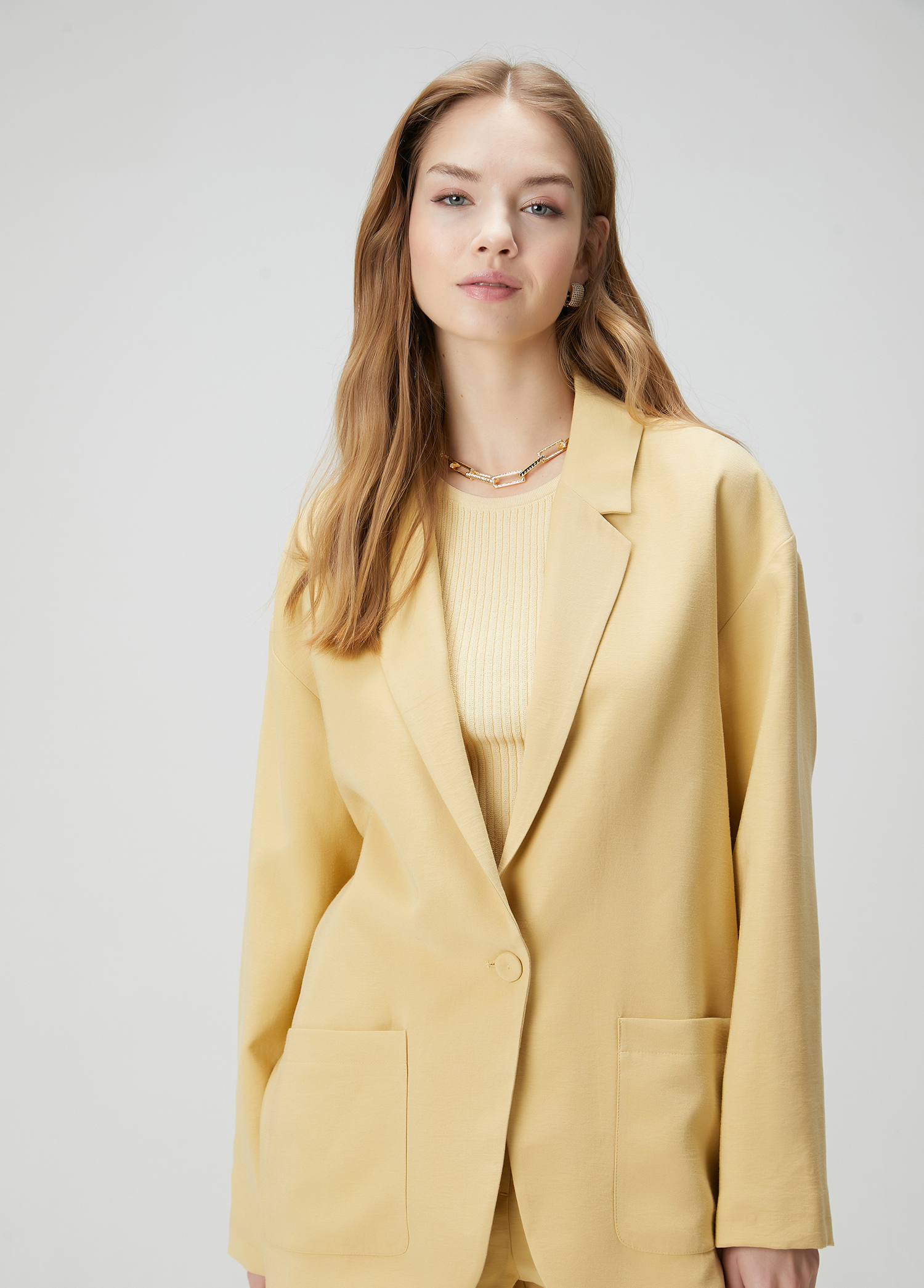 Krem Kol Ucu Leopar Desenli Blazer_4