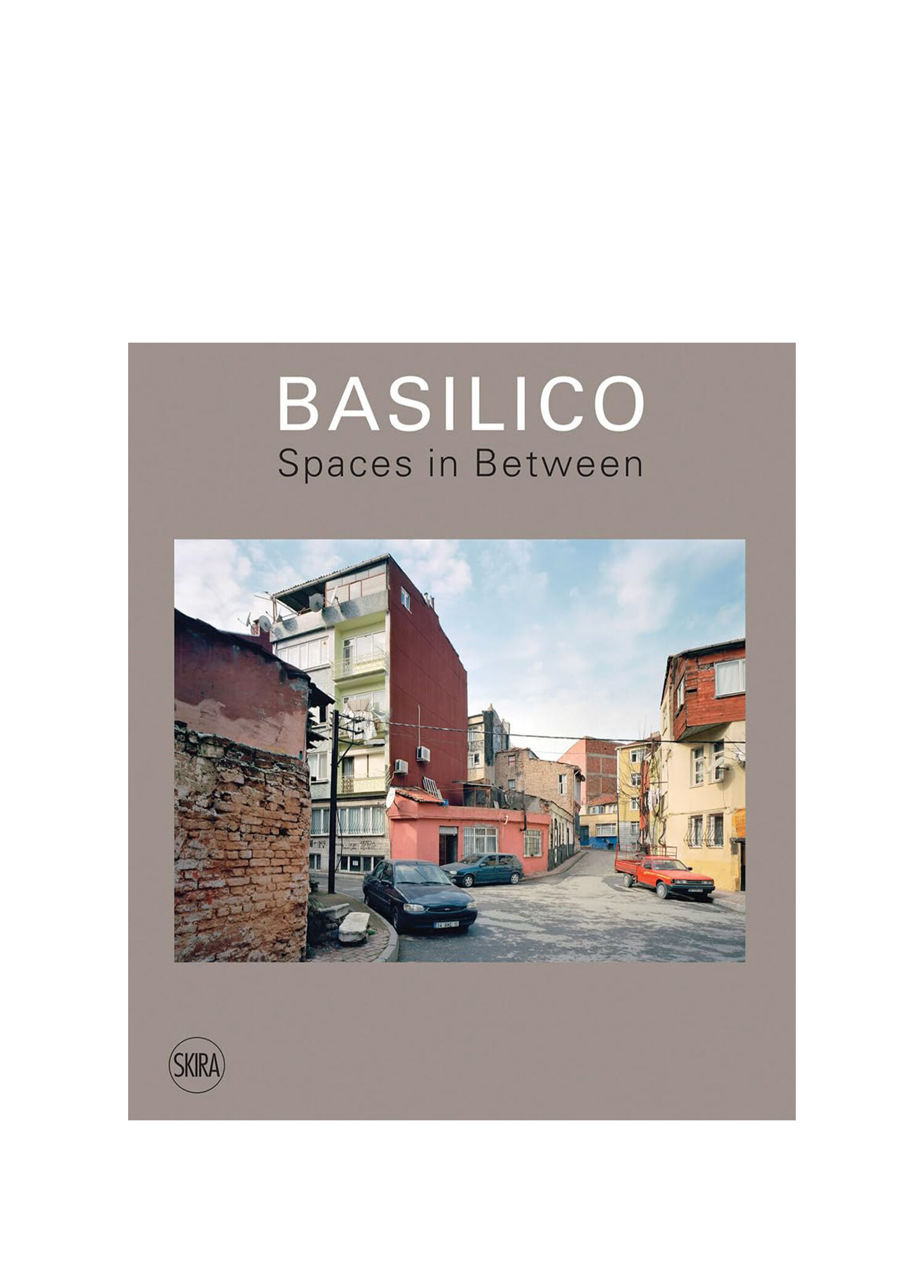 Gabriele Basilico: Spaces in Between Yabancı Dil Fotoğraf Kitabı