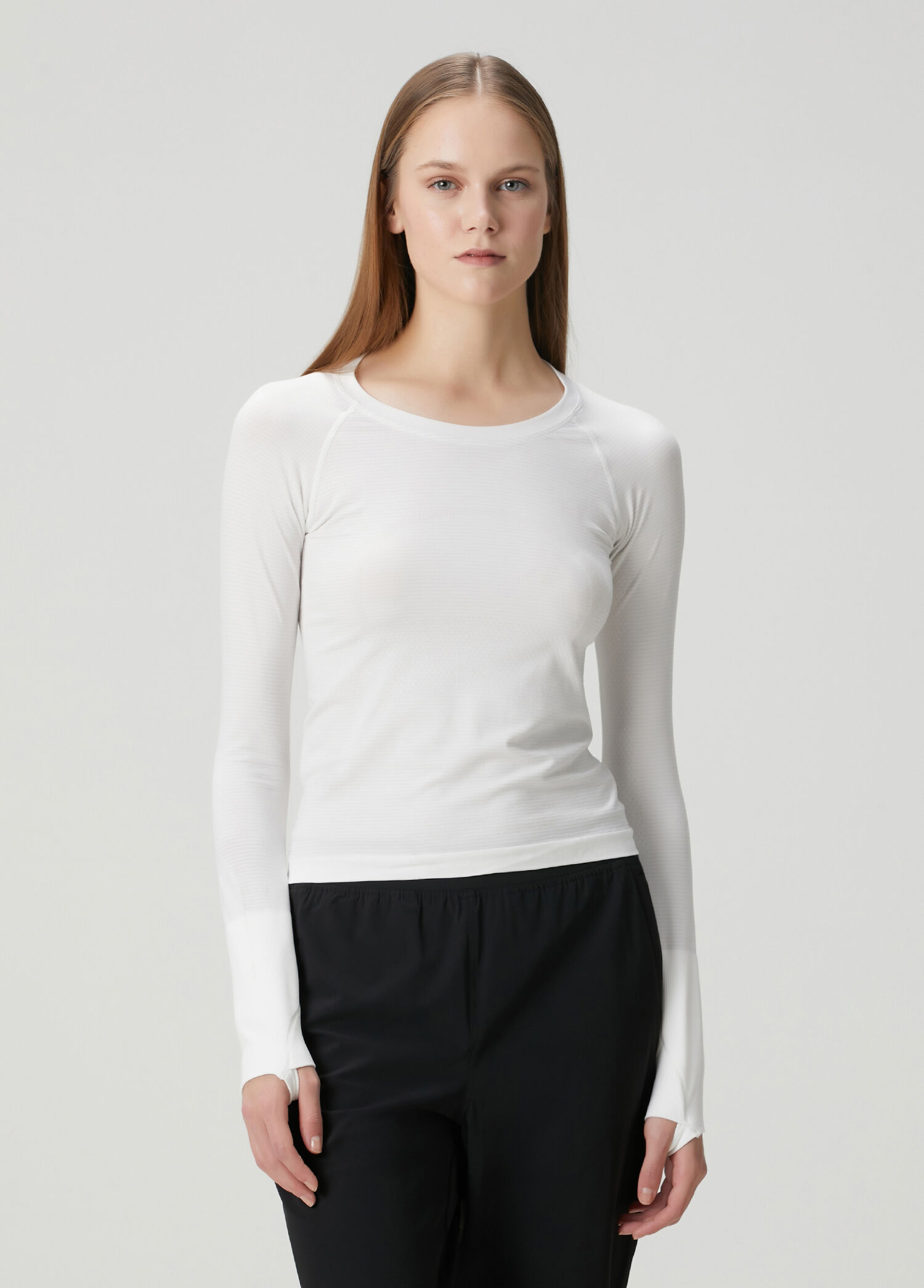 Swiftly Tech Beyaz Uzun Kollu T-Shirt 2.0 Race