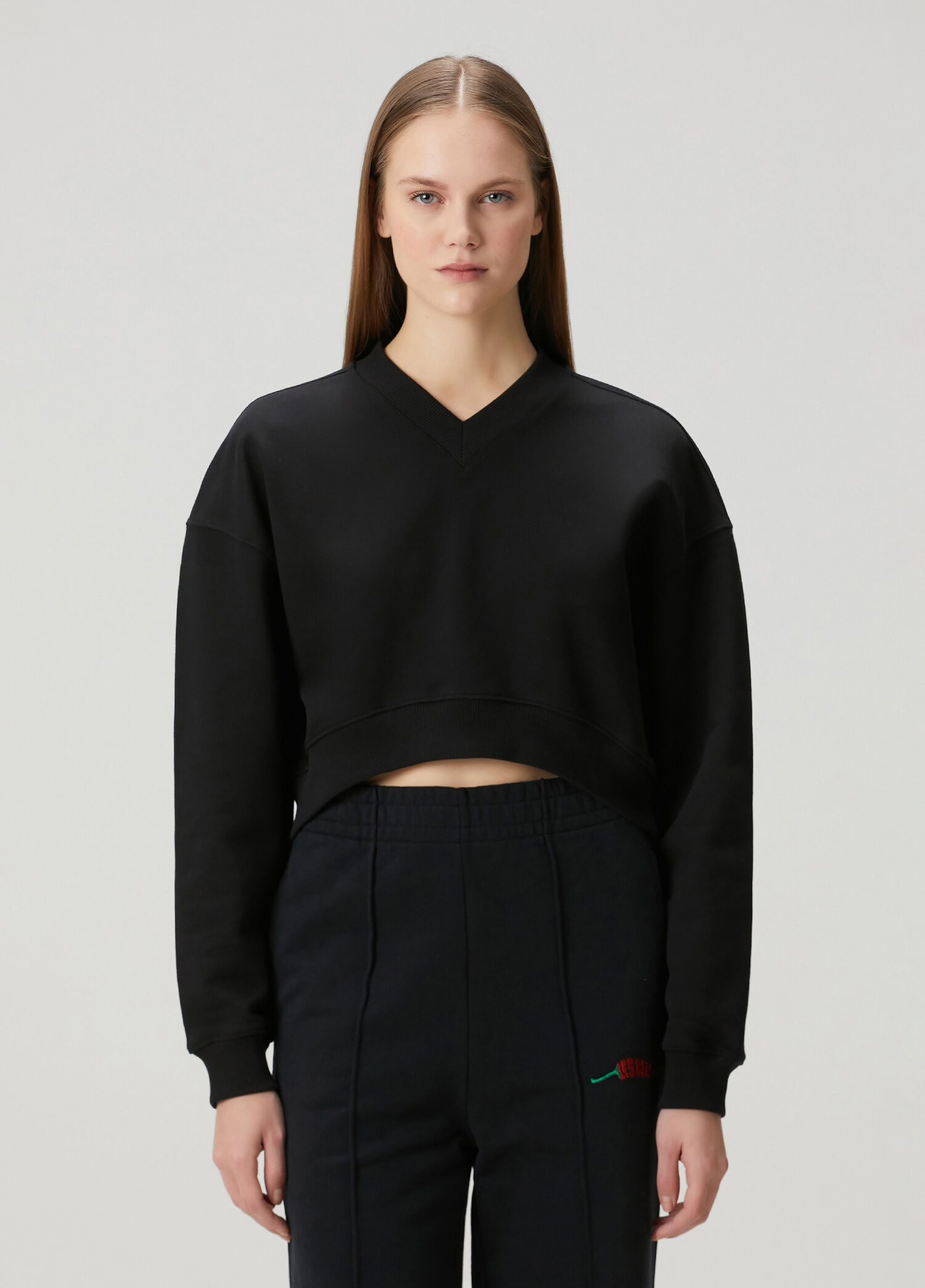 Siyah Crop Sweatshirt