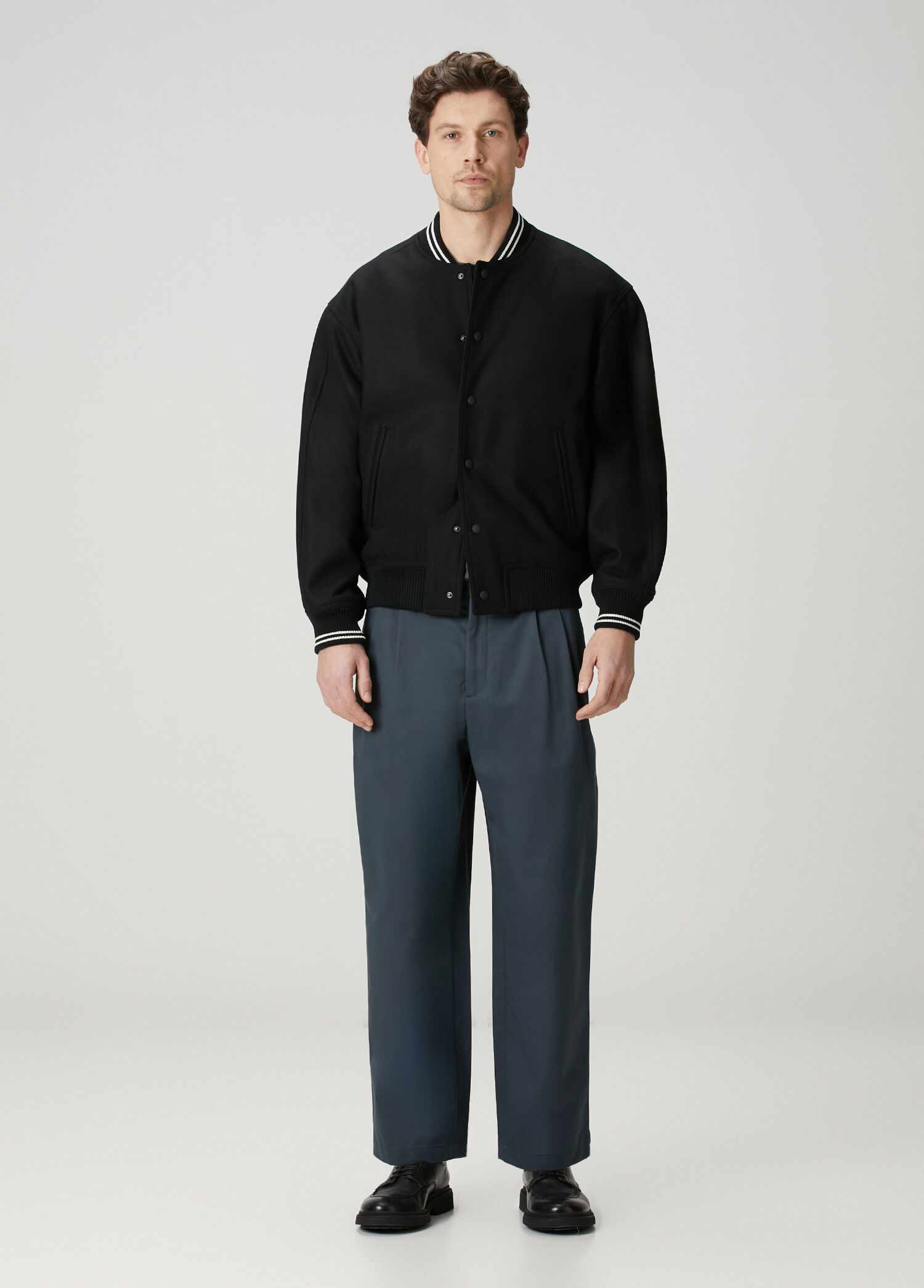 Relaxed Fit Antrasit Çift Pilili Pantolon