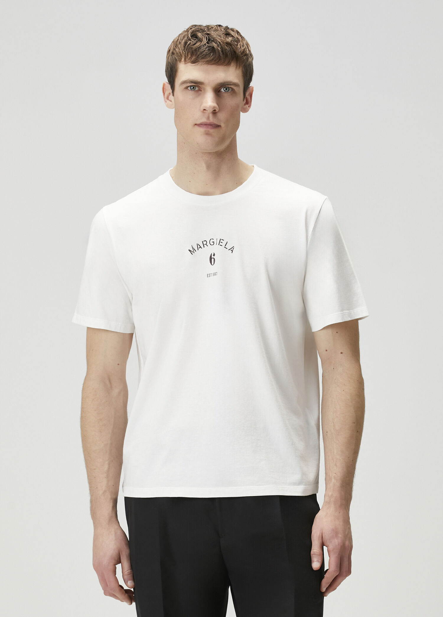 Kırık Beyaz Logo Baskılı T-shirt