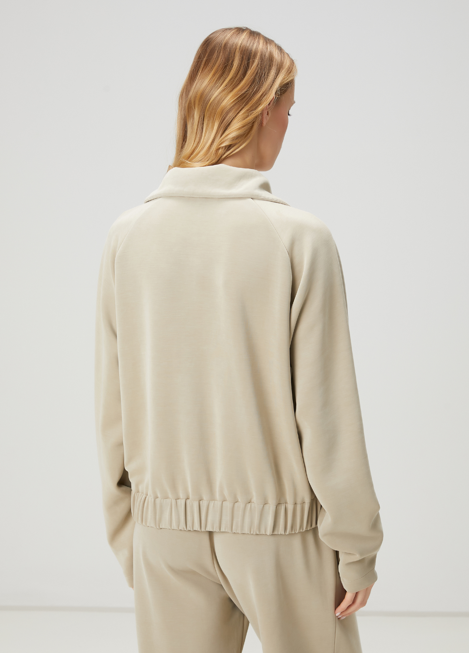 Açık Haki Yakası Fermuarlı Sweatshirt_4