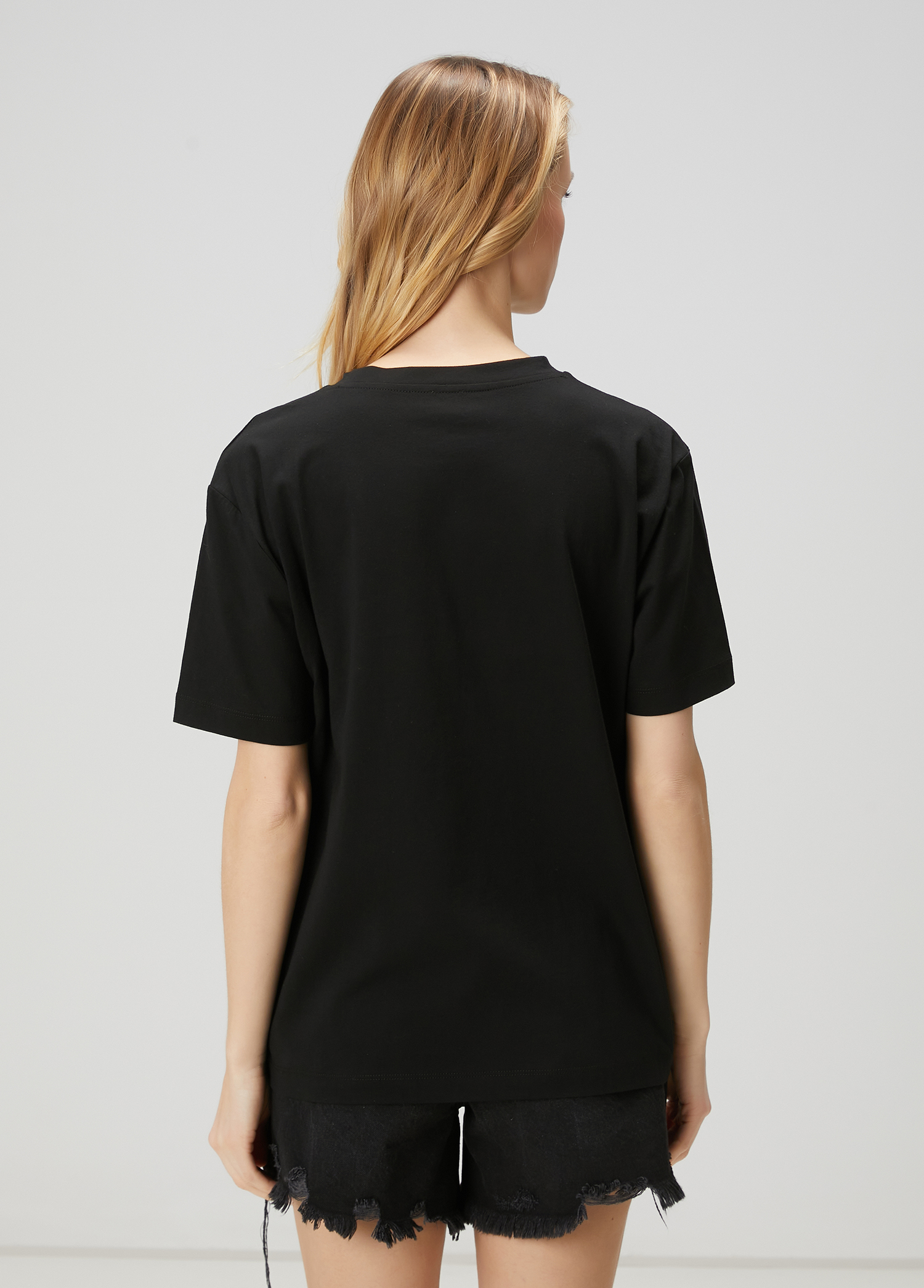 Siyah Metalik Logo Detaylı T-shirt_4