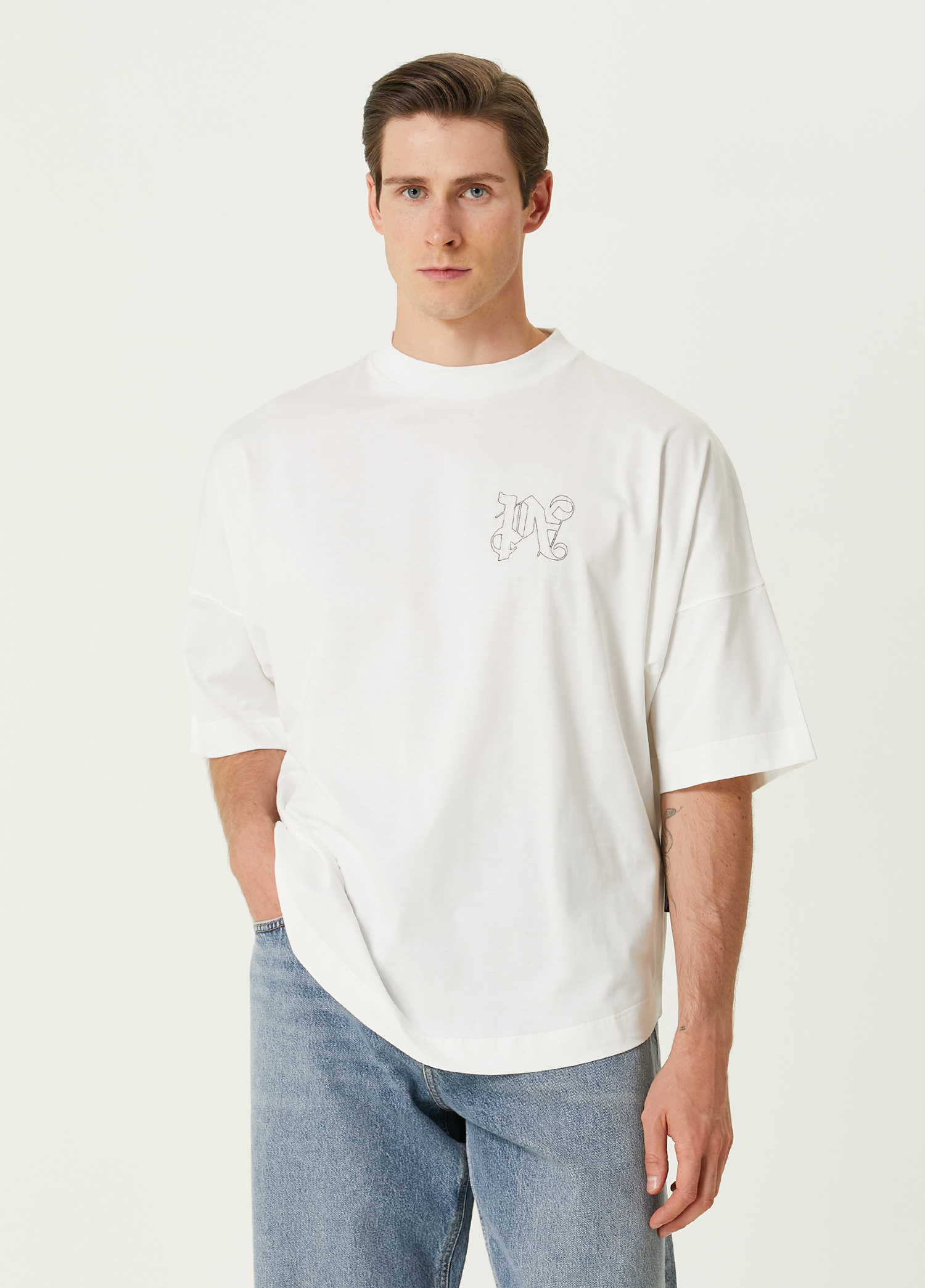 Beyaz Logo Nakışlı T-shirt