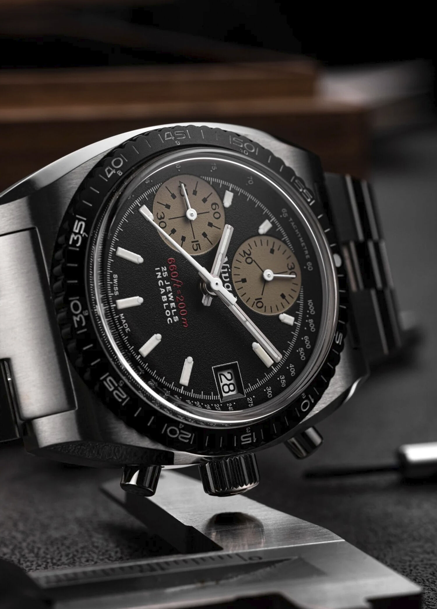 Nivada Grenchen Metal Erkek 77002A45 Chronosport White Metal Çelik