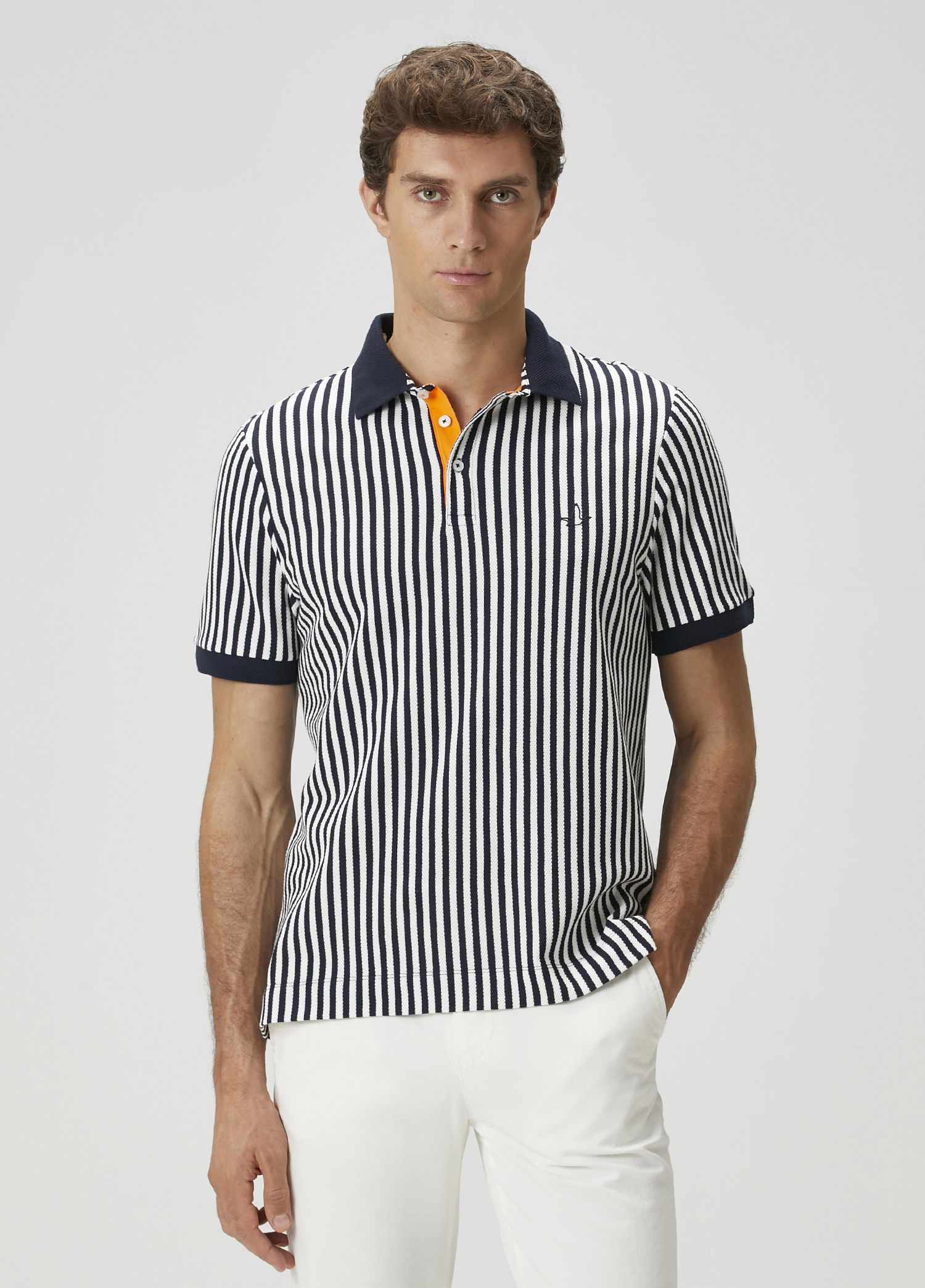 Lacivert Polo Yaka Çizgi Desenli T-shirt_1