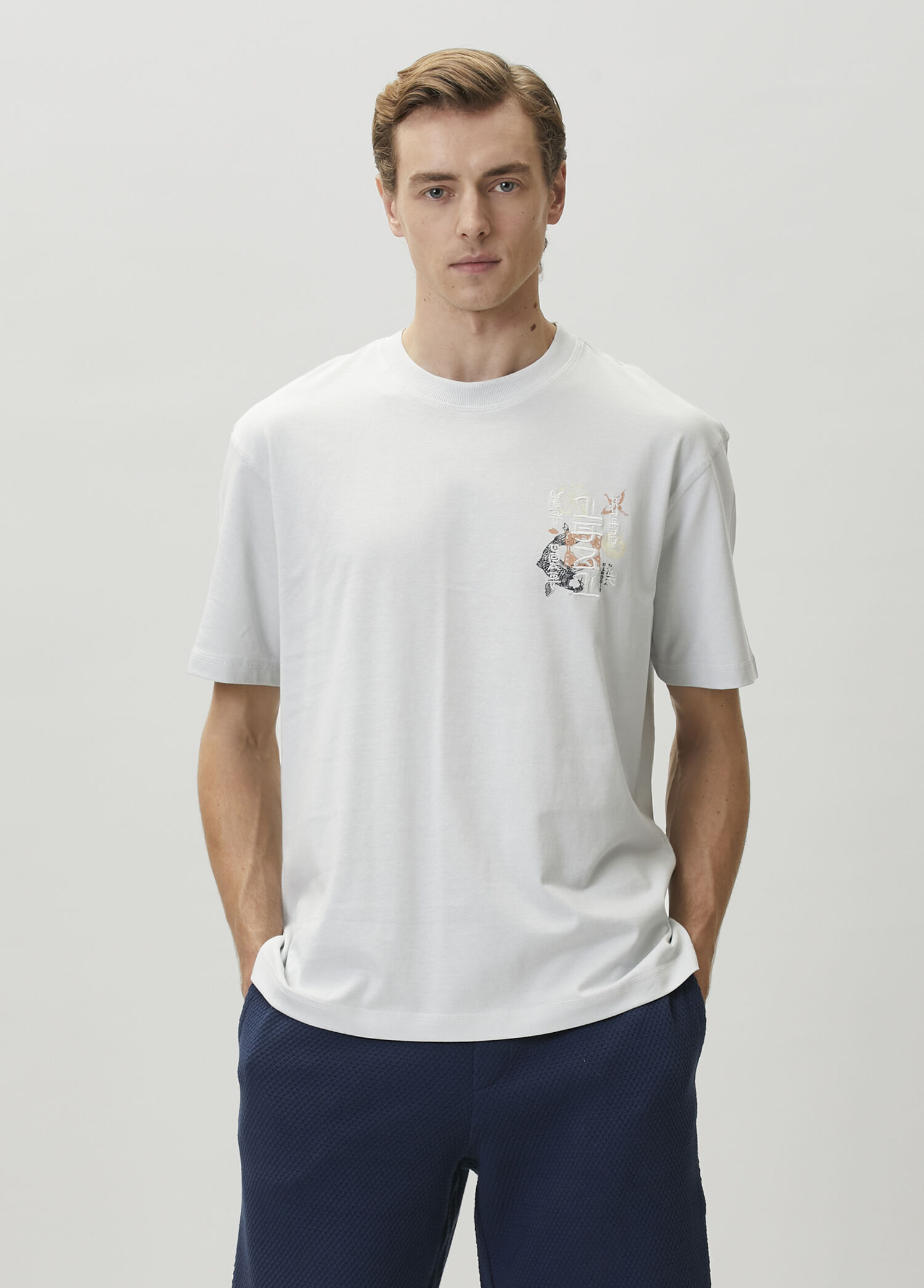GUESS WHAT? JUMBO MAATCH 未開封　tokona-x Guess Mavi Erkek Oversize Fit Mavi Jersey T-shirt 1895324 | Beymen