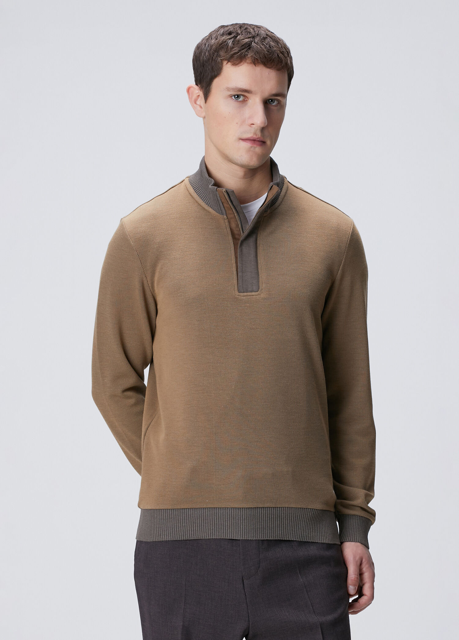 Camel Sweatshirt