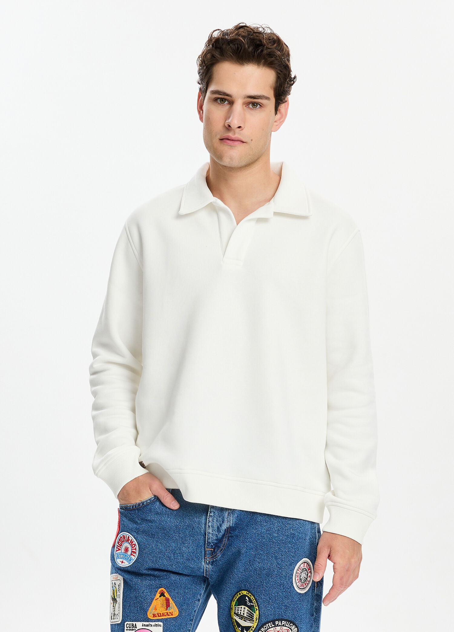 Beyaz Polo Yaka Erkek Sweatshirt