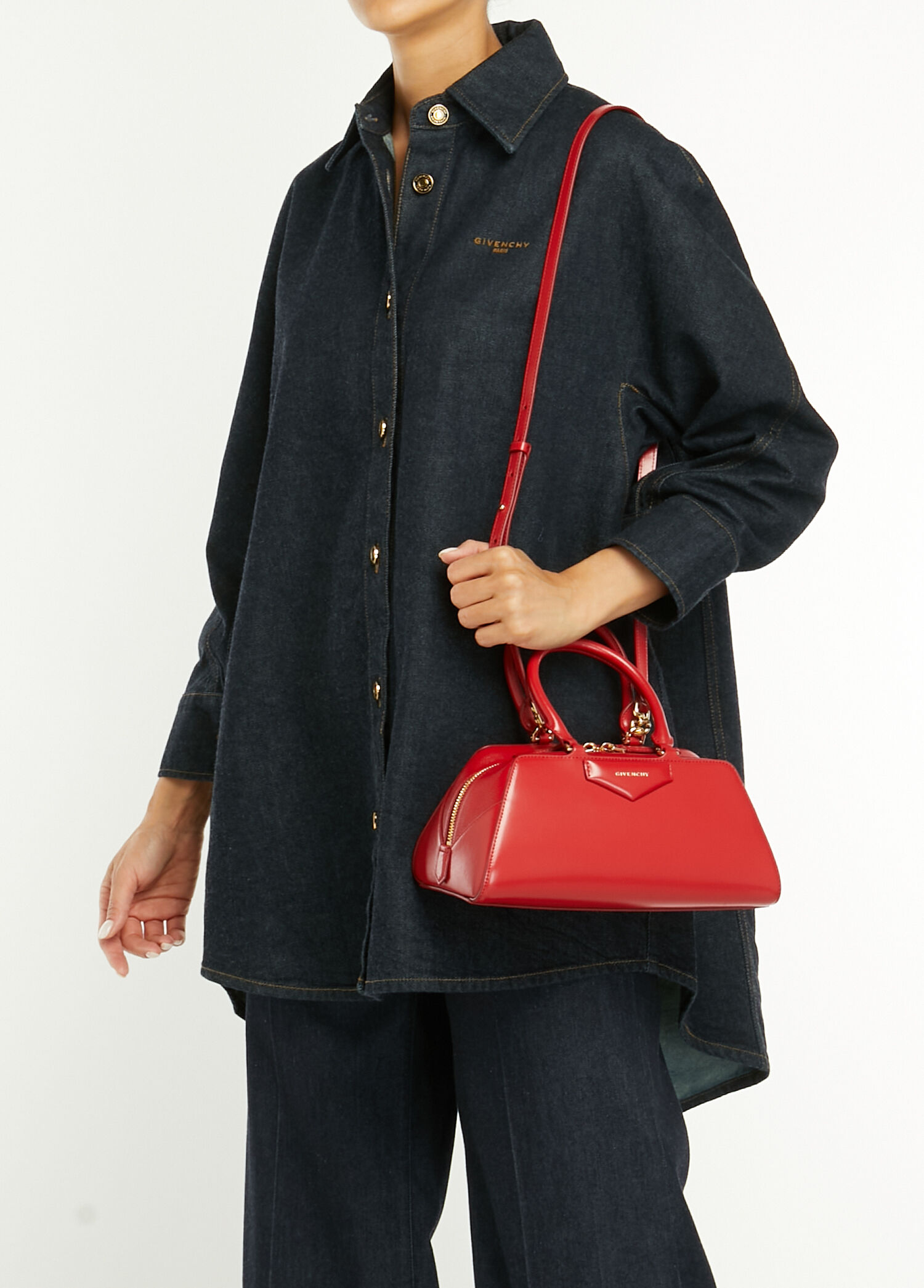 Givenchy 記念ギフトセット　赤＆緑　未使用保存品 Givenchy - Antigona Cube Small Kırmızı Kadın Deri Çanta - Kırmızı
